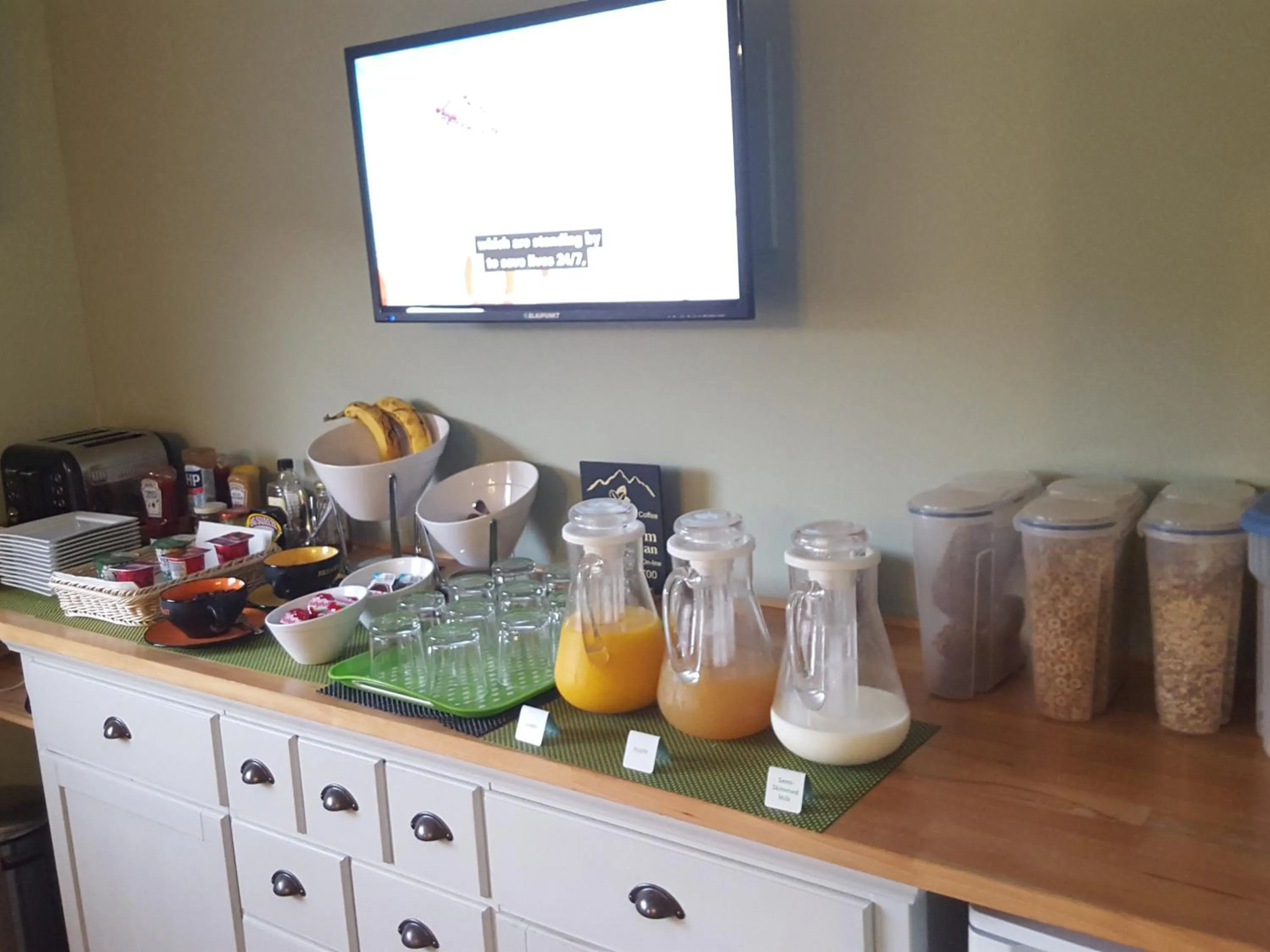 Dining area in Carn Mhor Bed and Breakfast