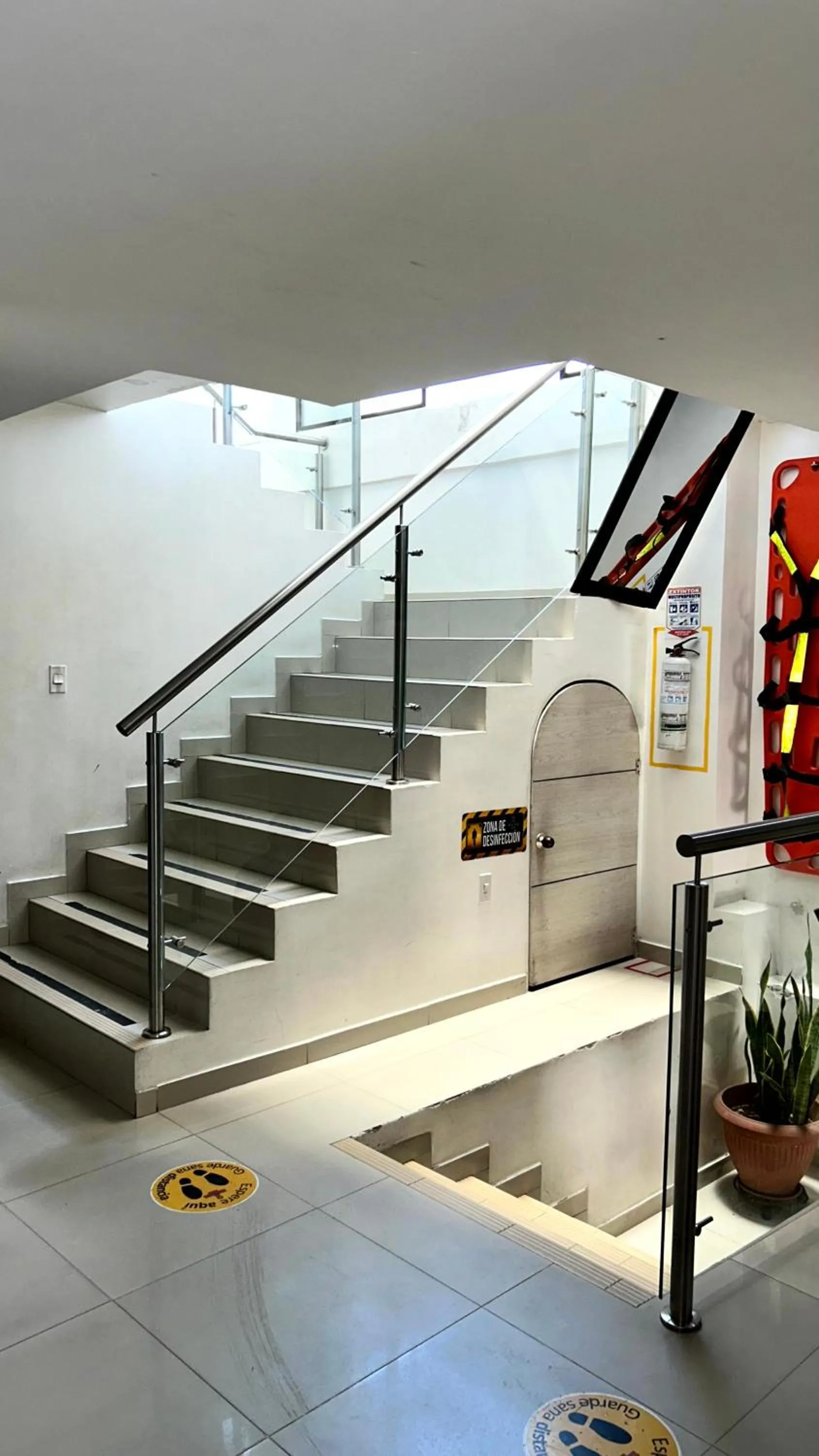 Property building in Hotel Imperio