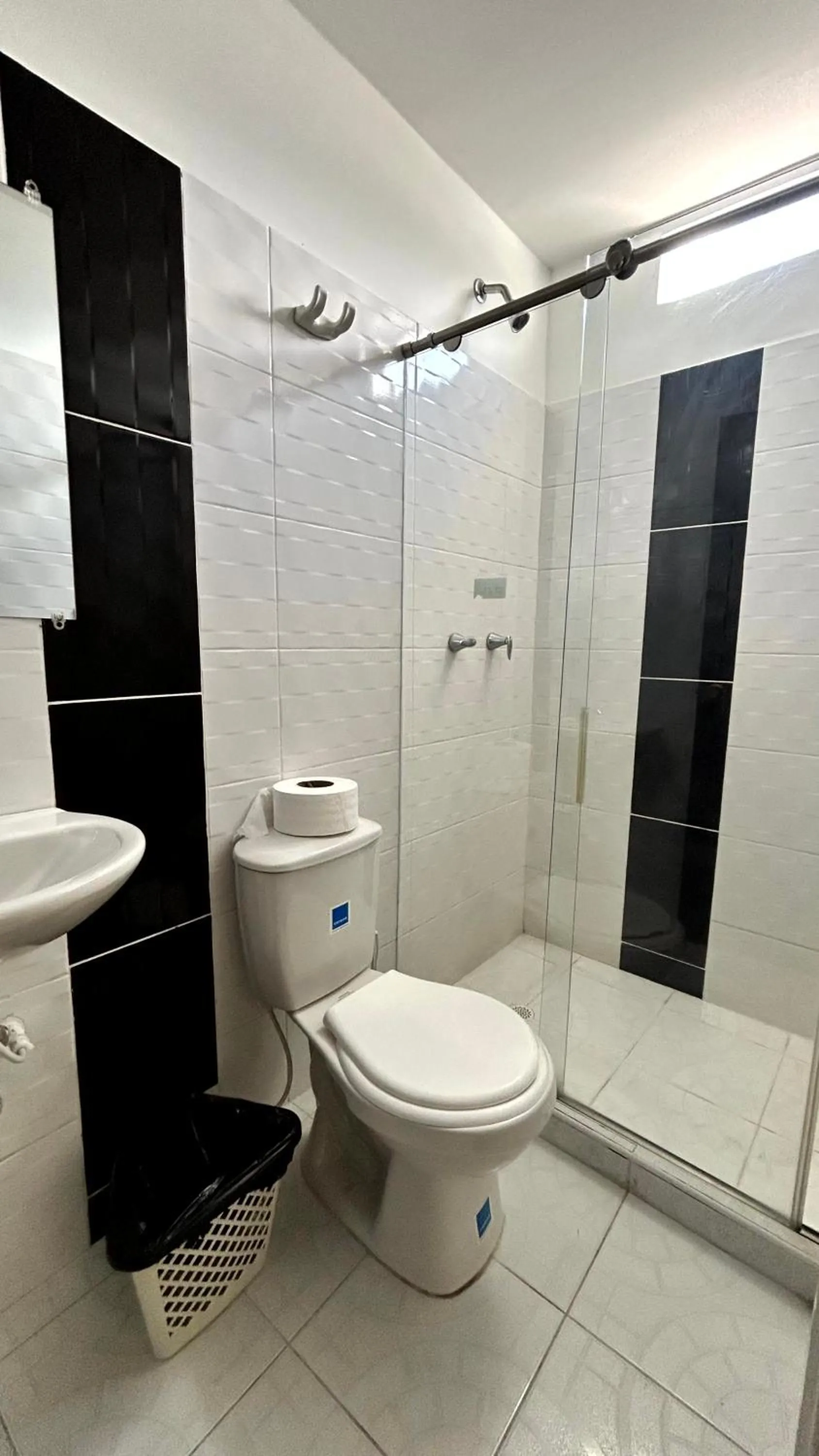 Bathroom in Hotel Imperio