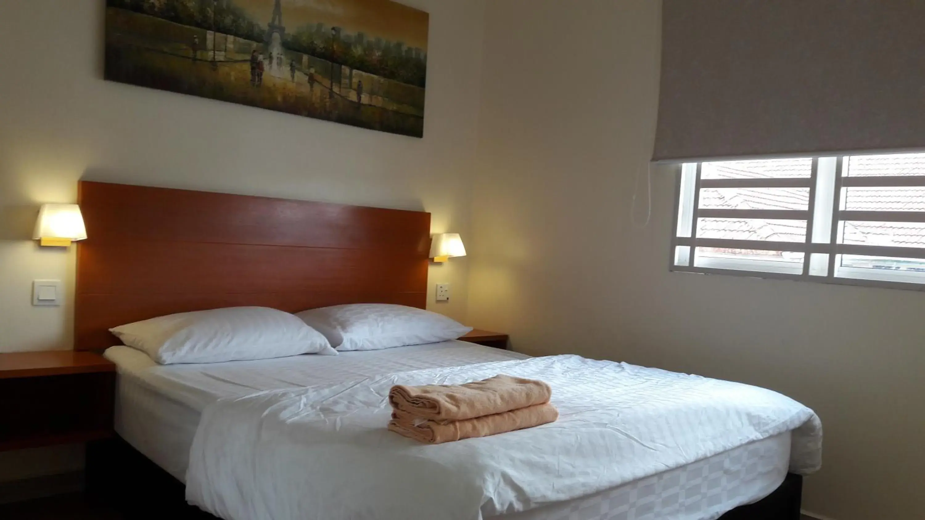 Photo of the whole room, Bed in Penang Hill Lodge Photo of the whole room, Bed in Penang Hill Lodge