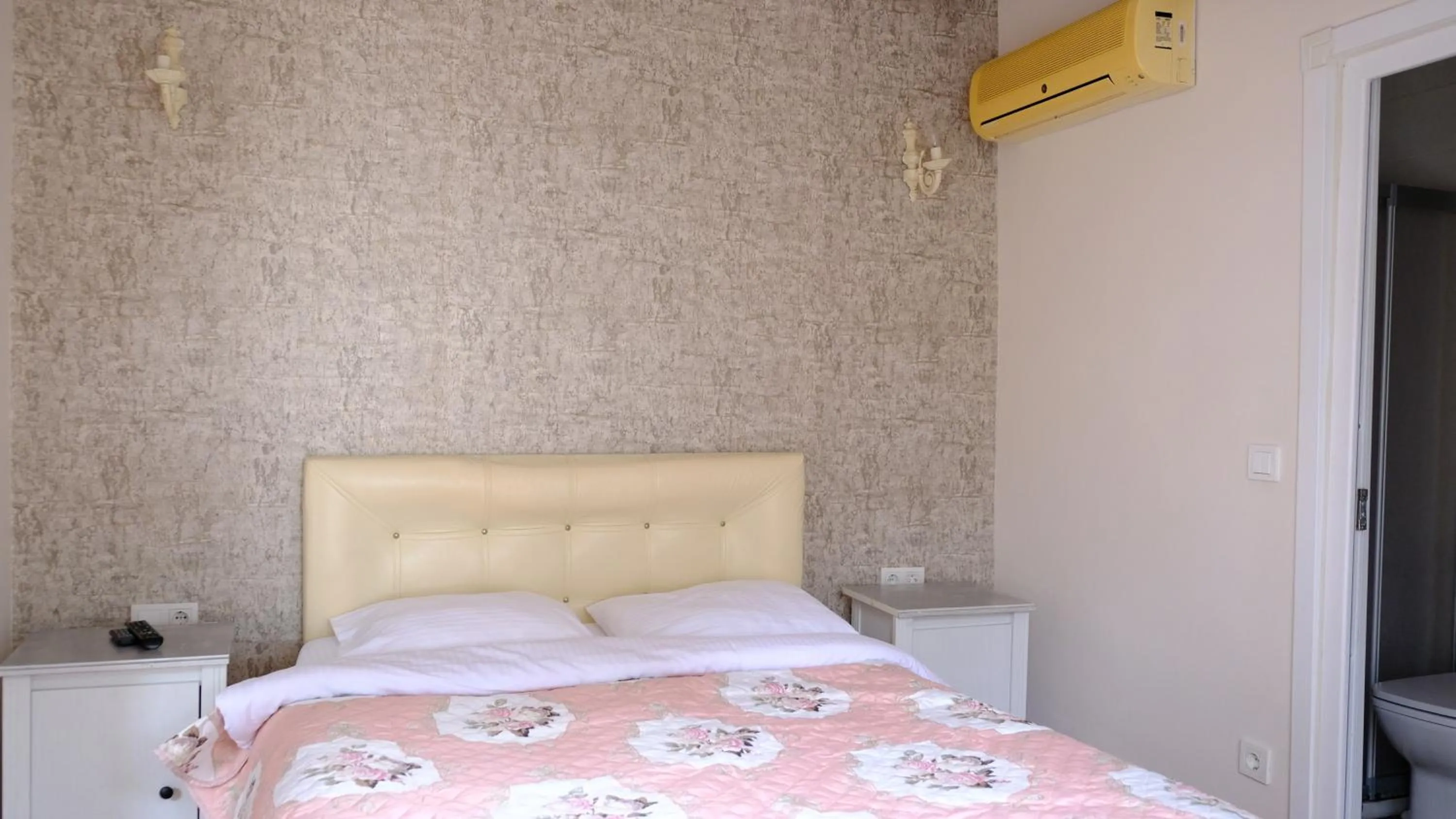 Bed in Nizam Butik Otel Büyükada