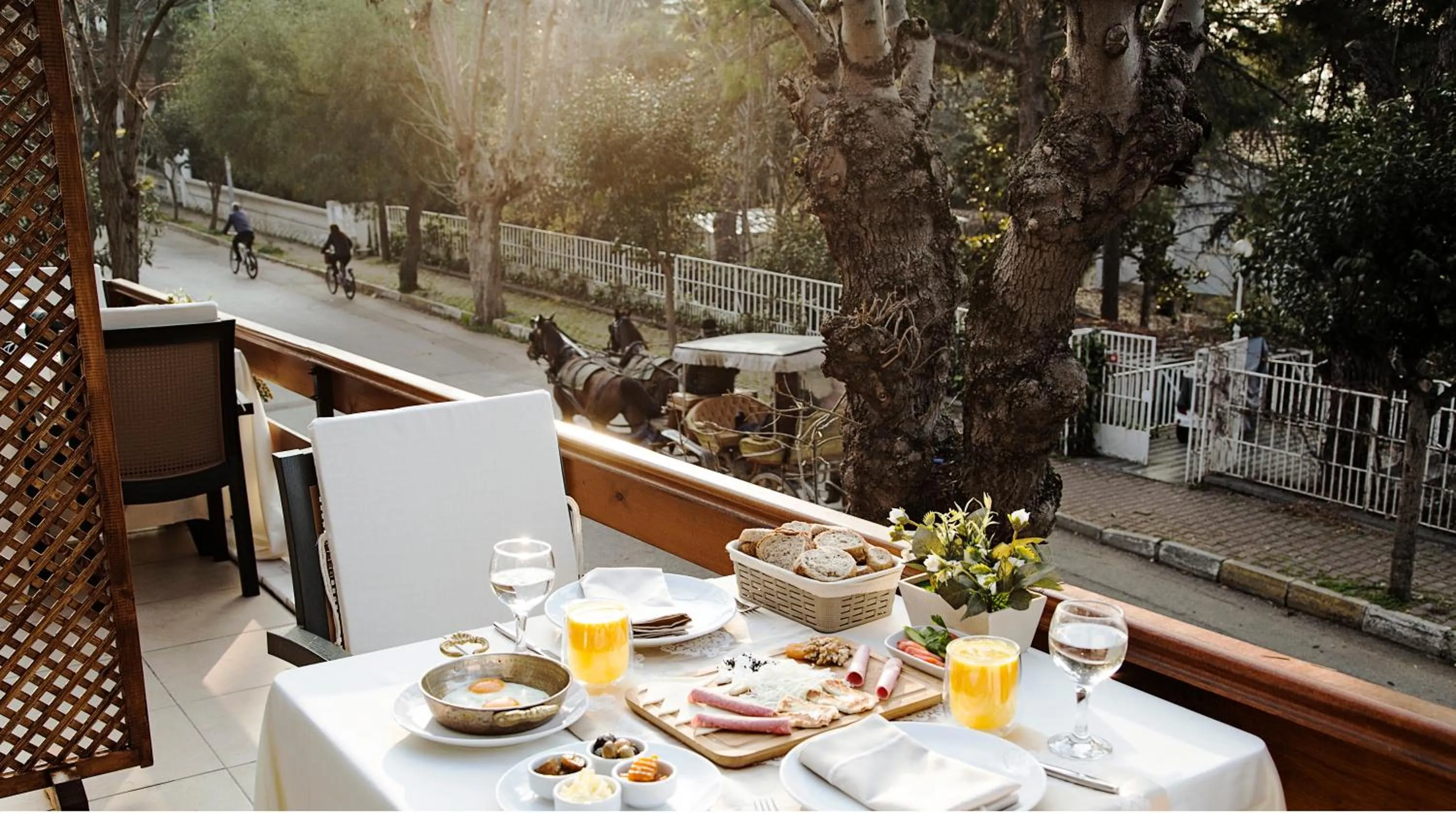 Balcony/Terrace in Nizam Butik Otel Büyükada