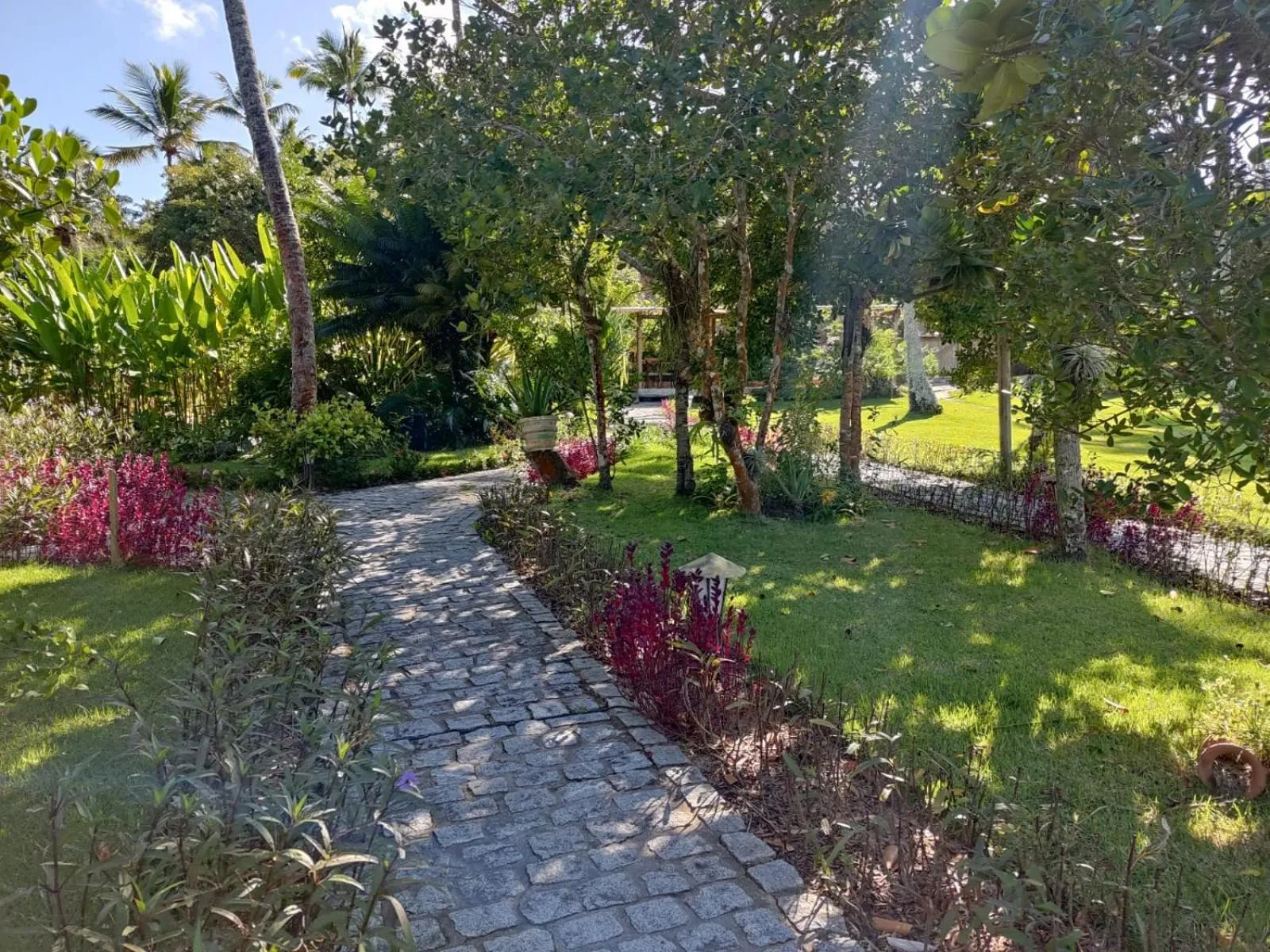 Garden view in Rio Da Barra Villa Hotel