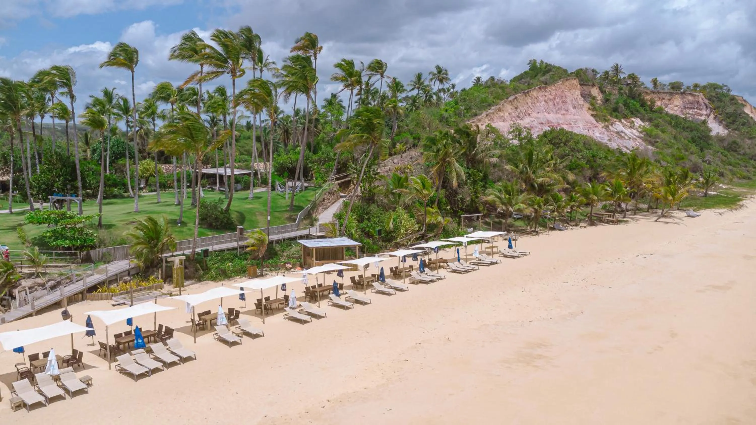 Beach in Rio Da Barra Villa Hotel
