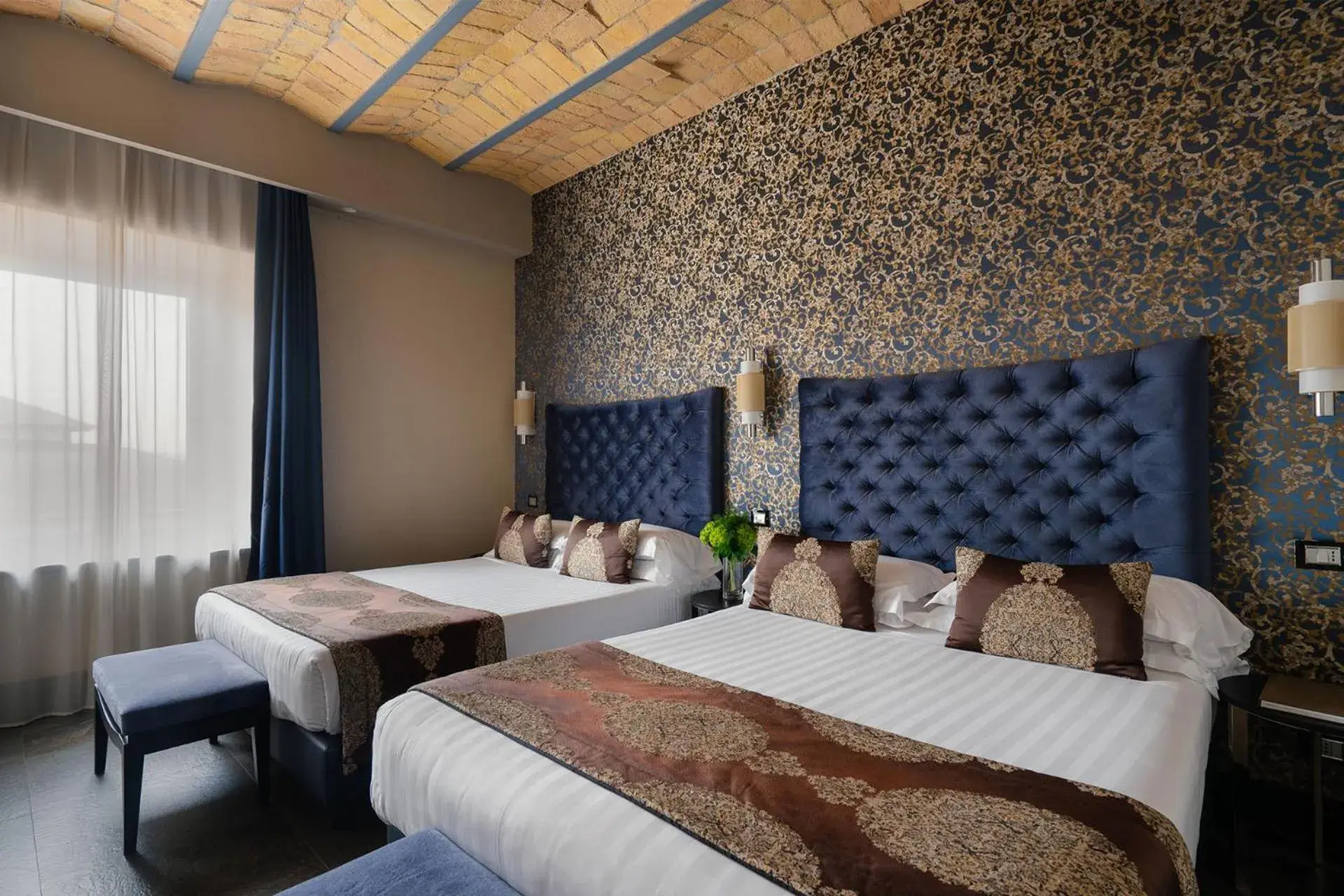 Bed in Unica Suites Rome Bed in Unica Suites Rome