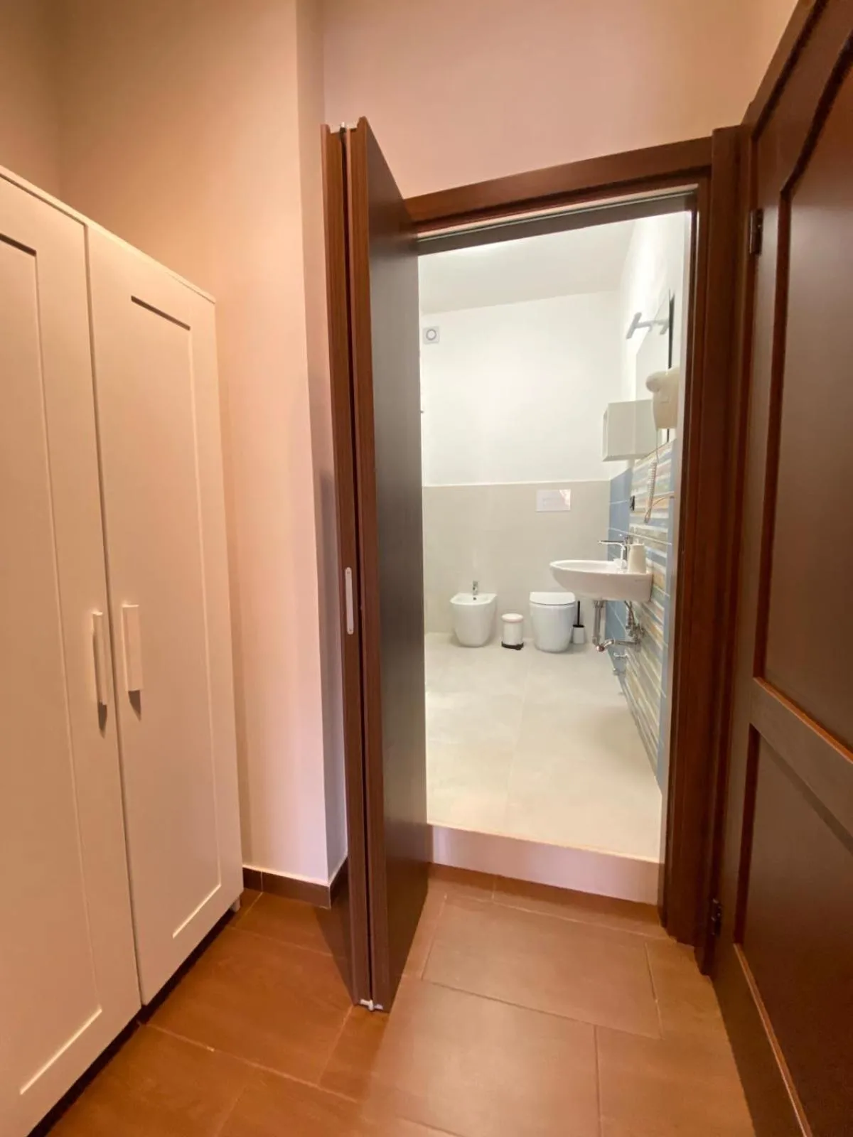 wardrobe in Panoramic Rooms