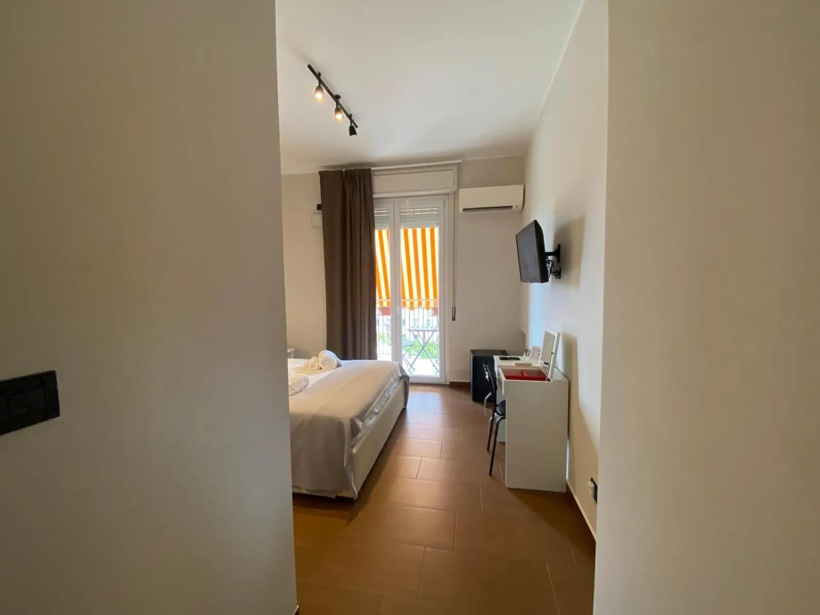TV and multimedia, Bed in Panoramic Rooms