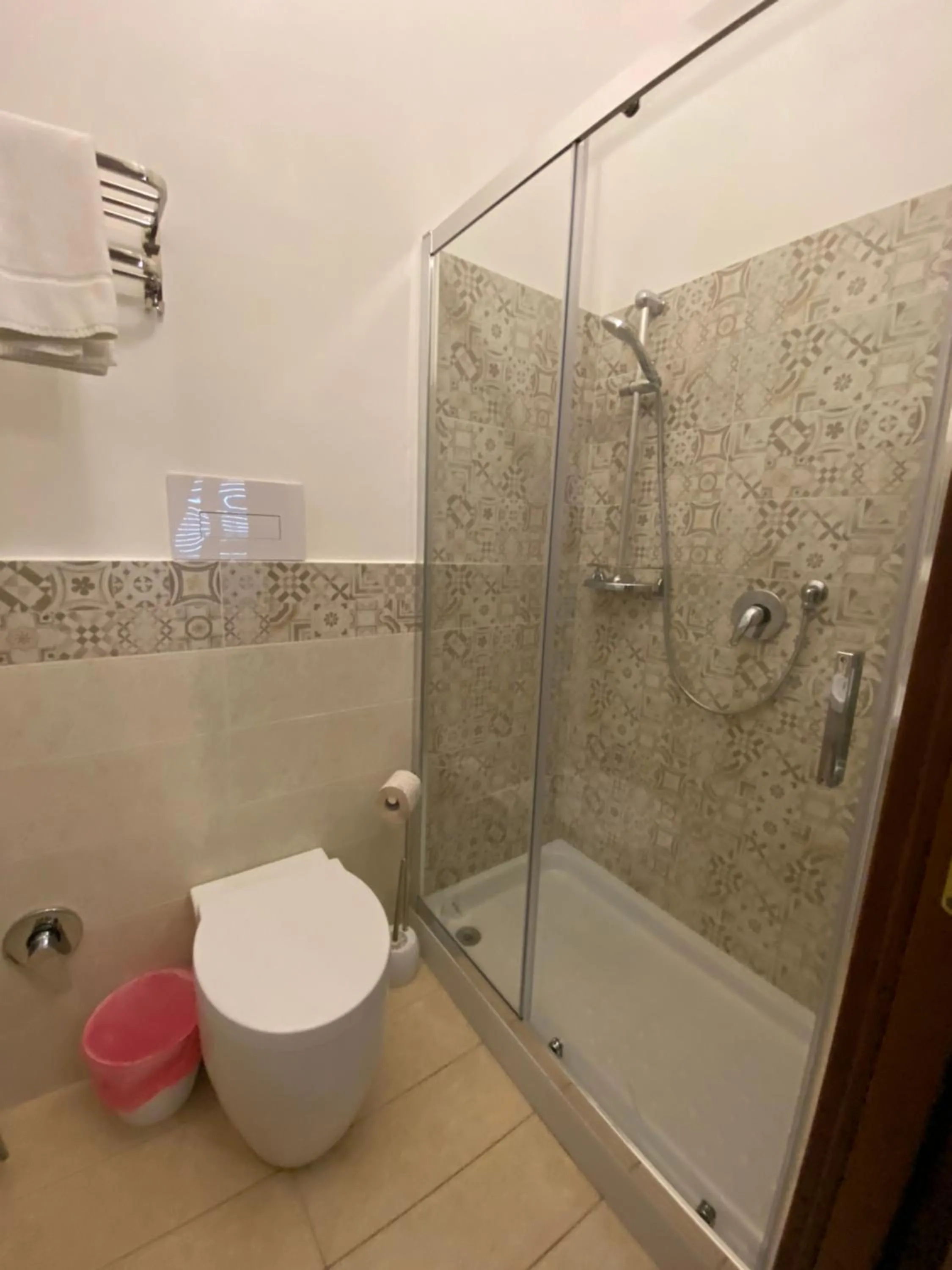 Shower in Panoramic Rooms