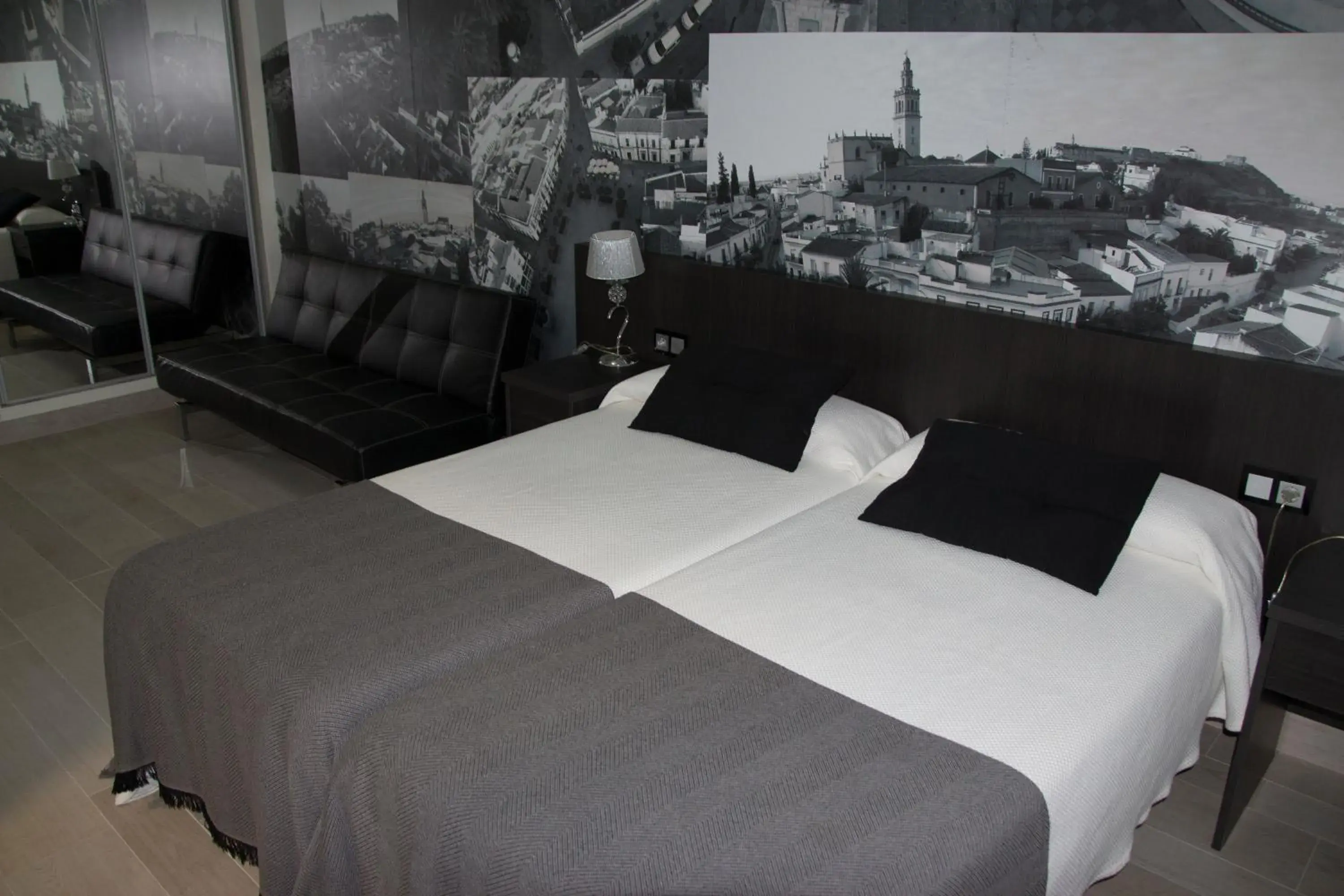 Twin Room with Bathroom in Hotel Barrio Nuevo Twin Room with Bathroom in Hotel Barrio Nuevo