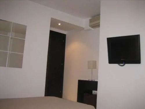 Photo of the whole room in Hostal Central