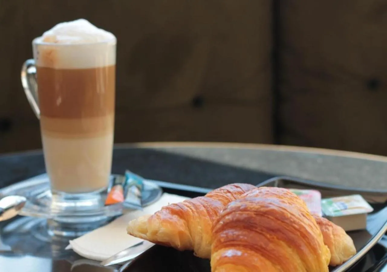 Continental breakfast in Oporto Serviced Apartments - Cedofeita