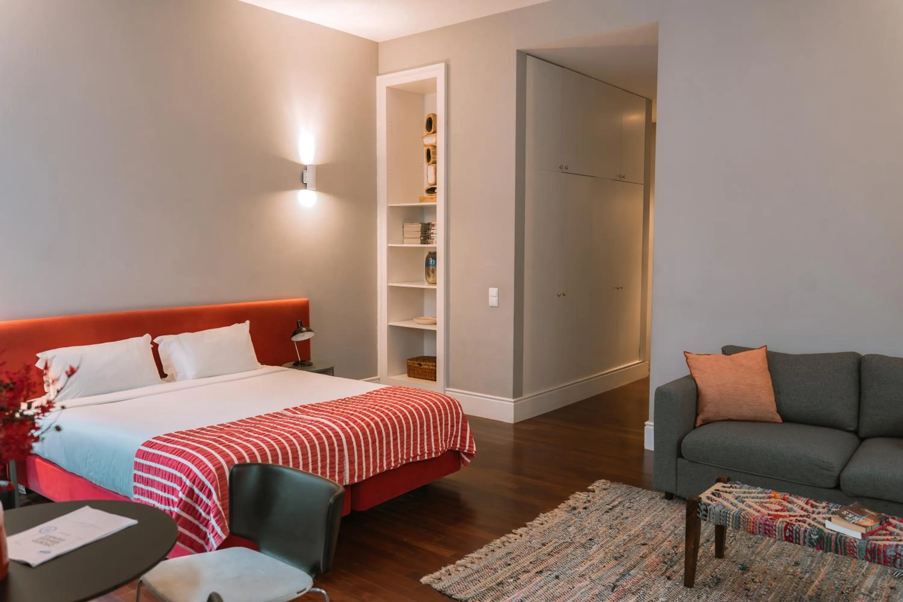 Bedroom, Bed in Oporto Serviced Apartments - Cedofeita