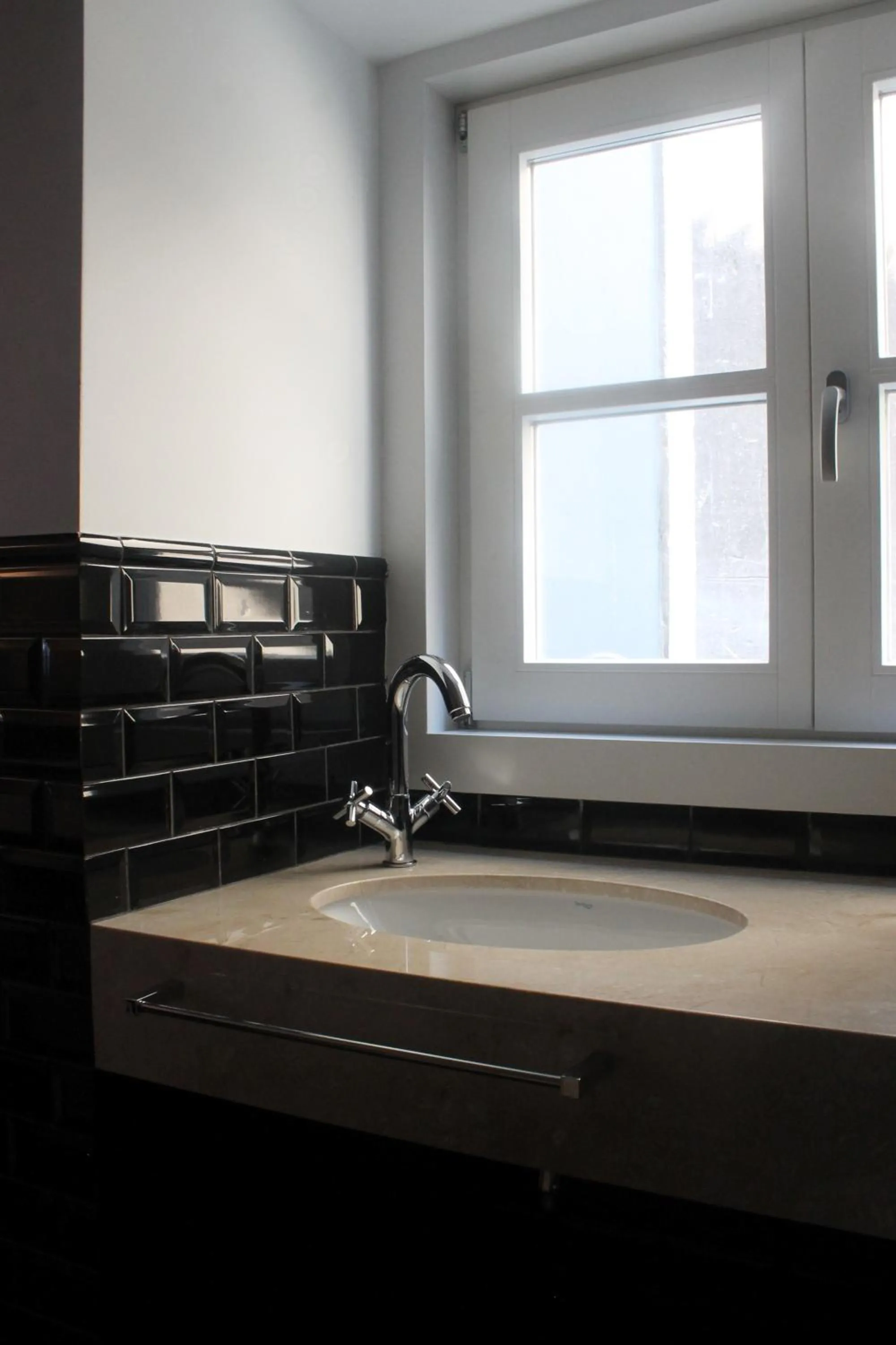 Toilet in Oporto Serviced Apartments - Cedofeita