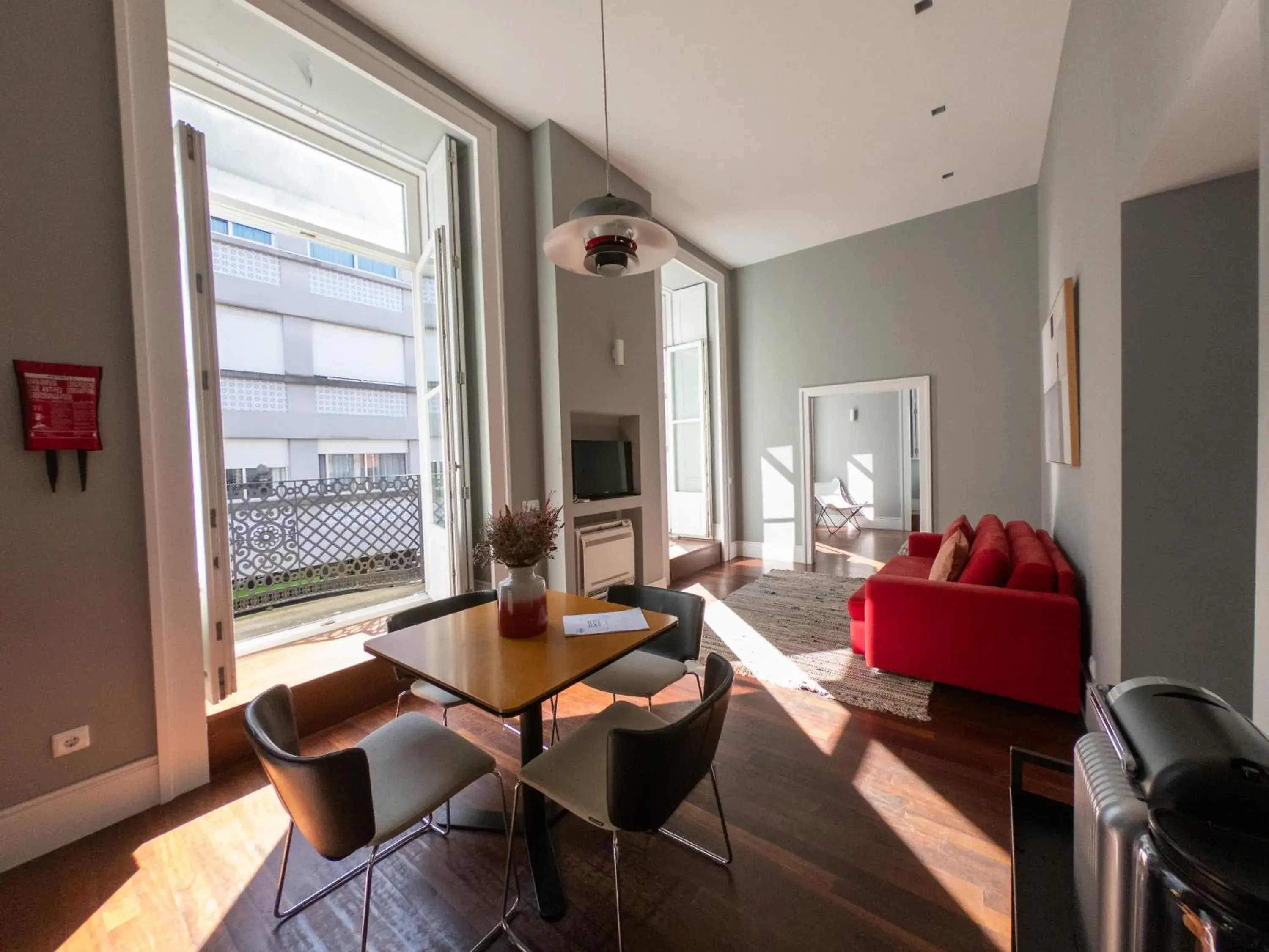 One-Bedroom Apartment in Oporto Serviced Apartments - Cedofeita One-Bedroom Apartment in Oporto Serviced Apartments - Cedofeita