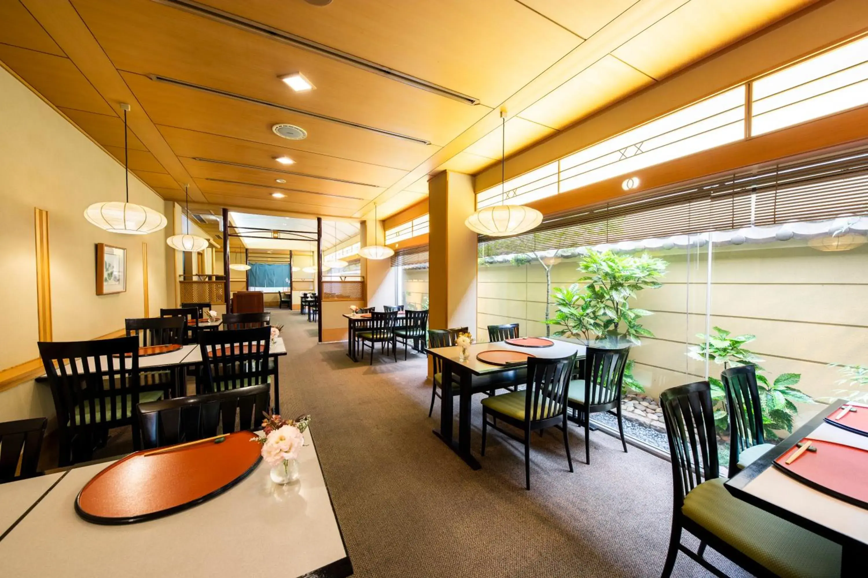 Restaurant/places to eat in Kure Hankyu Hotel Restaurant/places to eat in Kure Hankyu Hotel