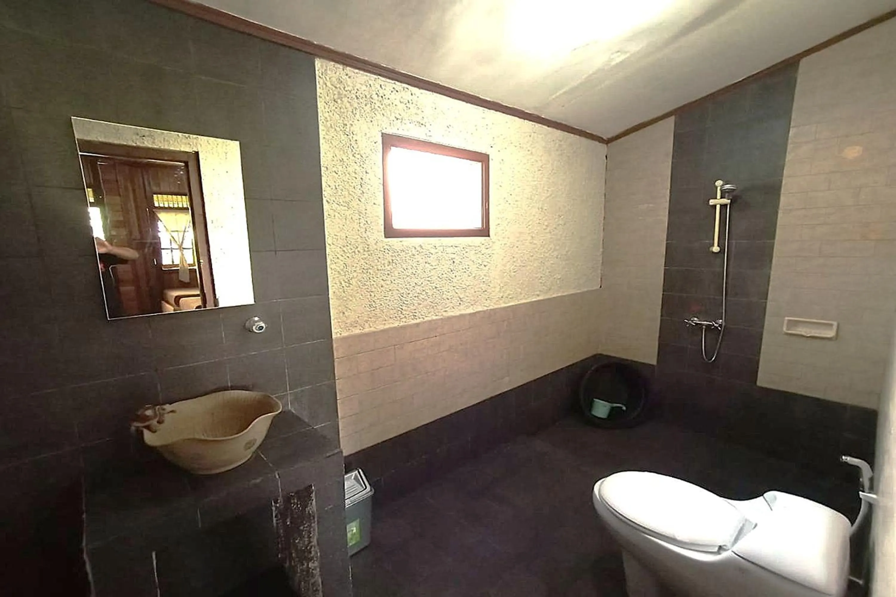 Bathroom in Tjapoeng Resort Pancawati