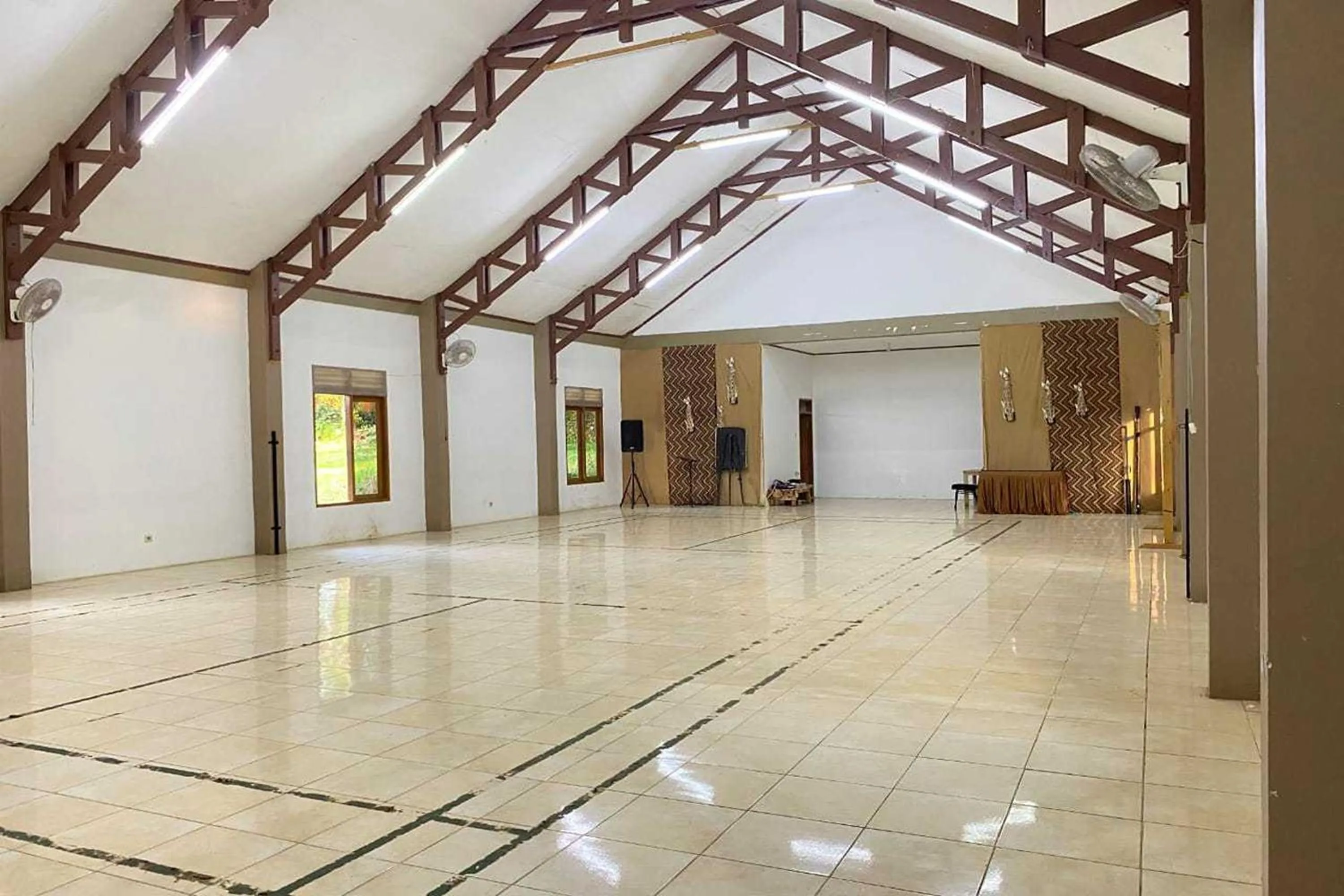 Meeting/conference room in Tjapoeng Resort Pancawati