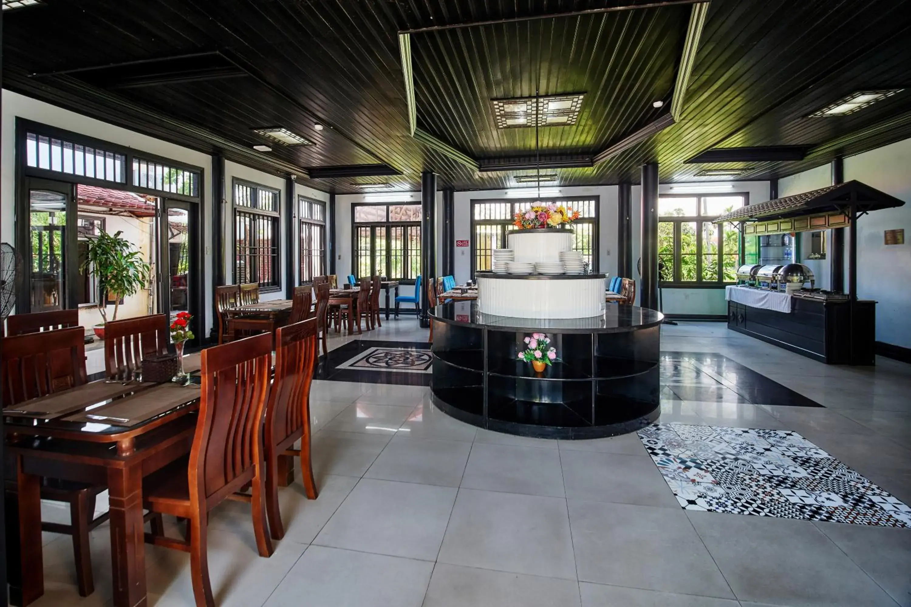 Restaurant/places to eat in Hoian Nostalgia Hotel Restaurant/places to eat in Hoian Nostalgia Hotel