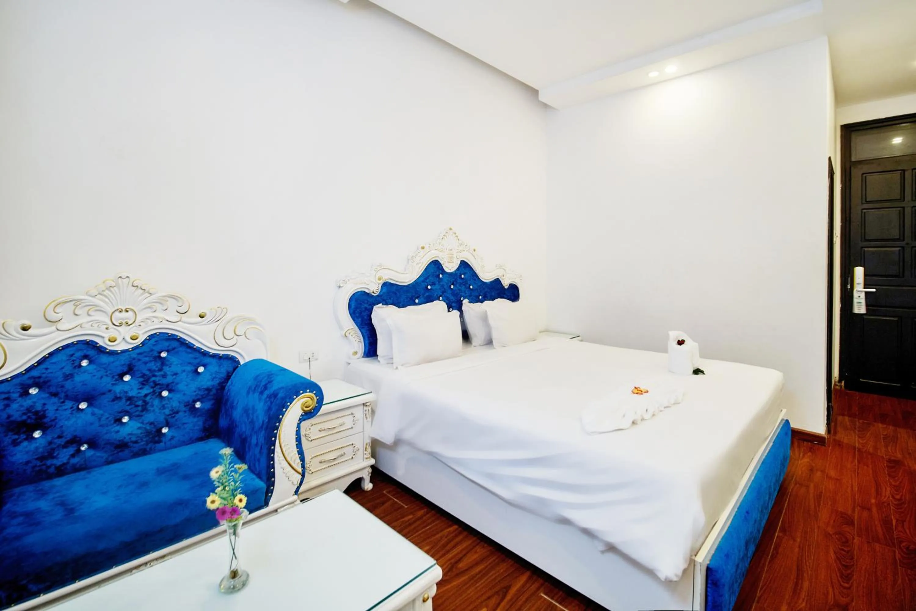 Bedroom, Bed in Hoian Nostalgia Hotel