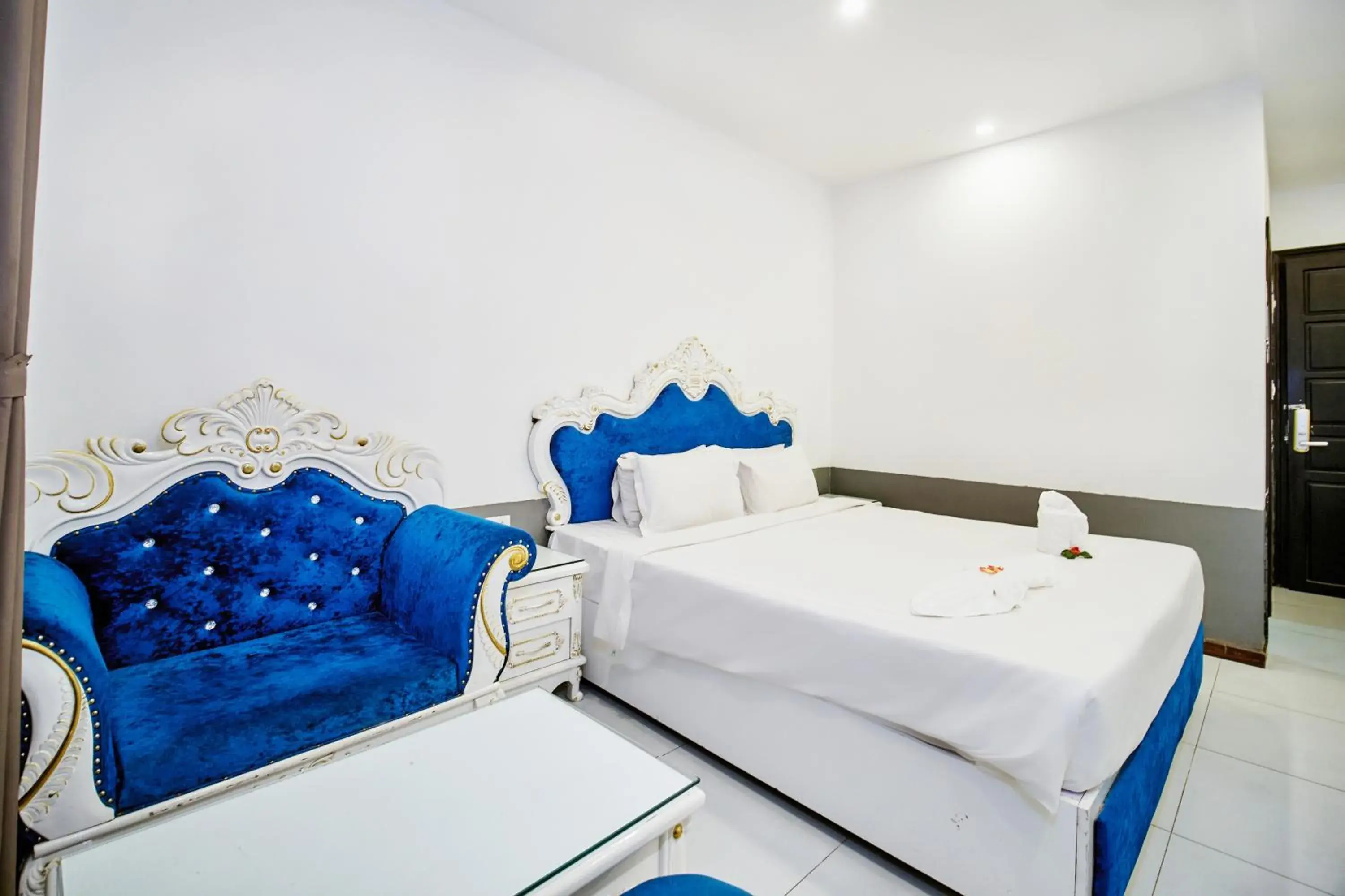 Bedroom, Bed in Hoian Nostalgia Hotel Bedroom, Bed in Hoian Nostalgia Hotel