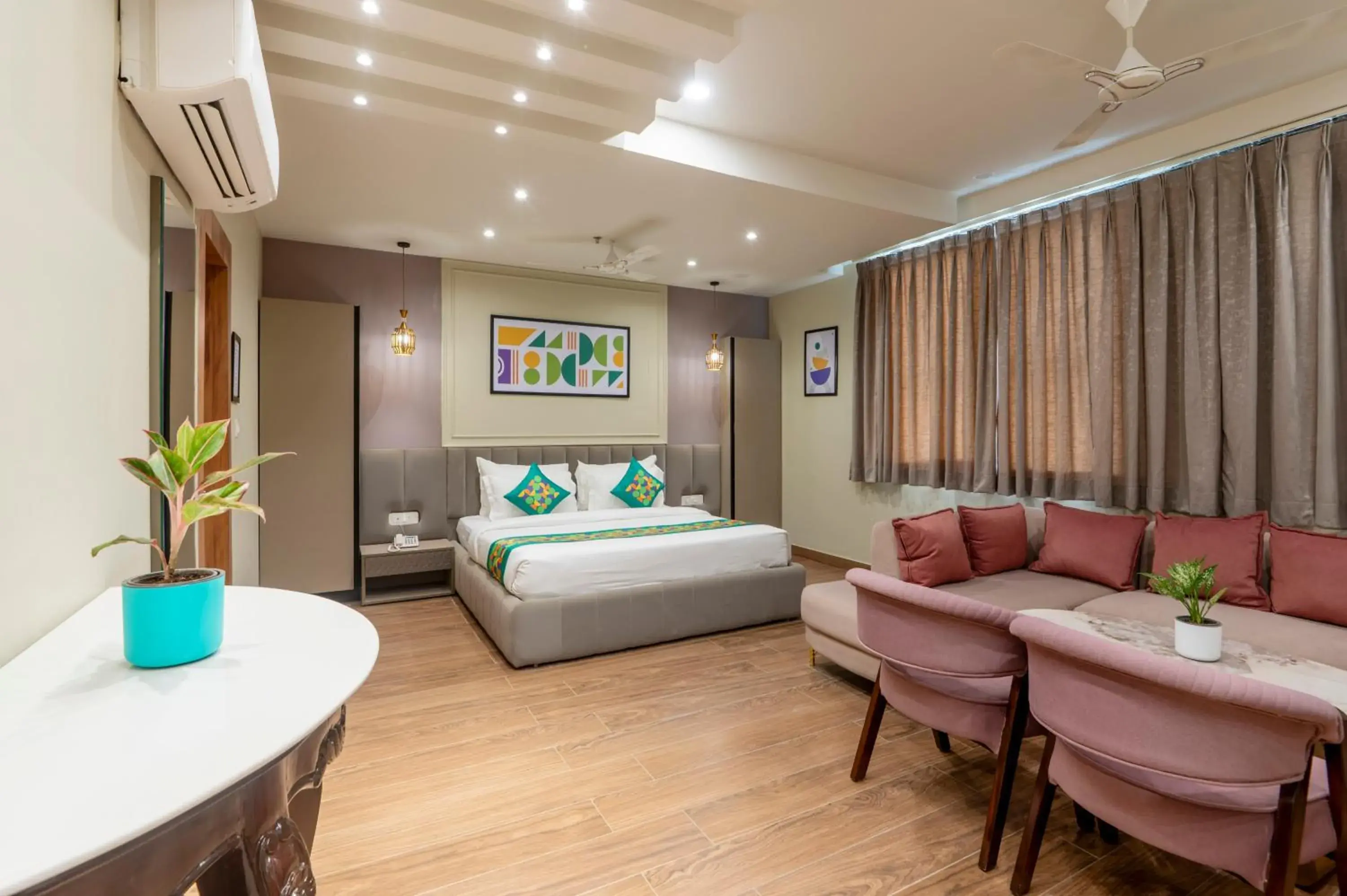 Treebo Premium Gateway Triveni Near Sangam Ghat Treebo Premium Gateway Triveni Near Sangam Ghat