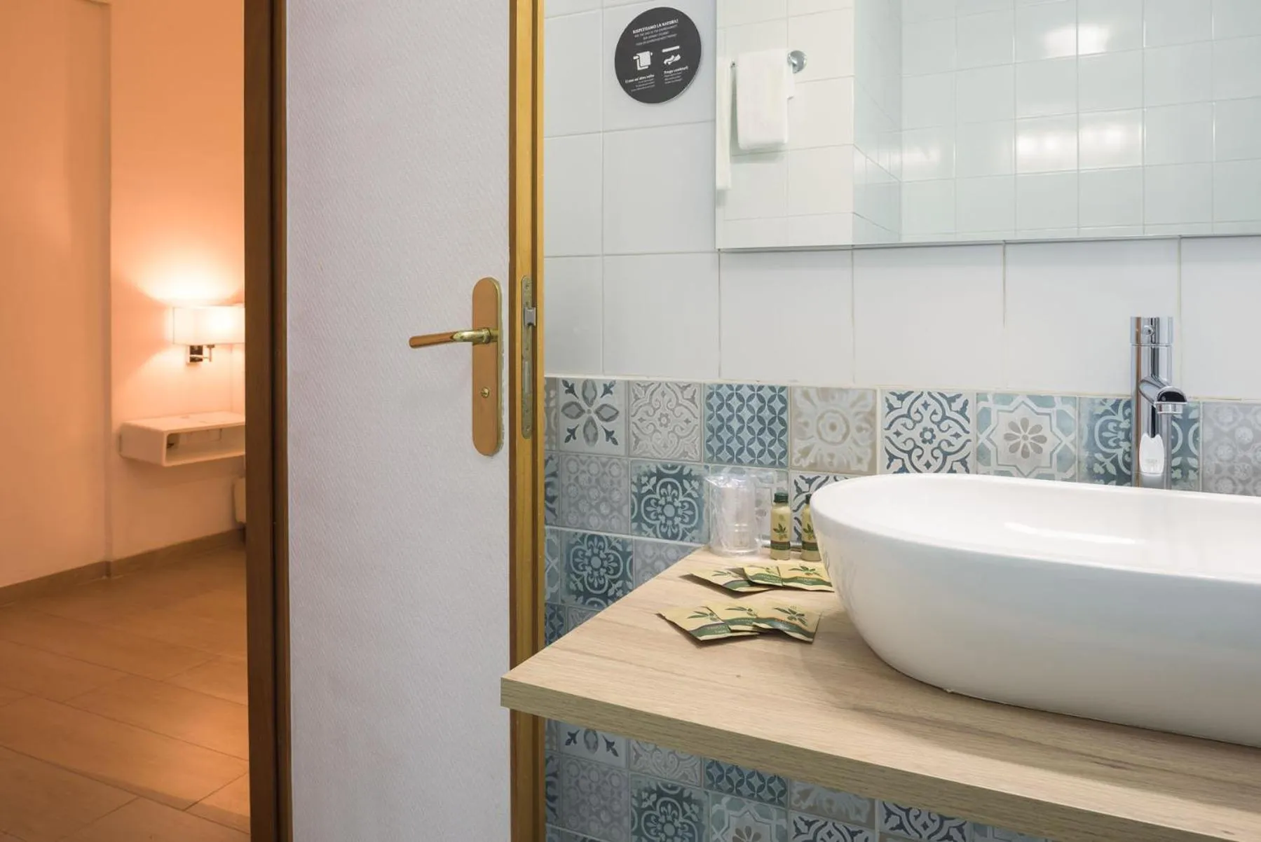 Bathroom in Hotel Arcadia