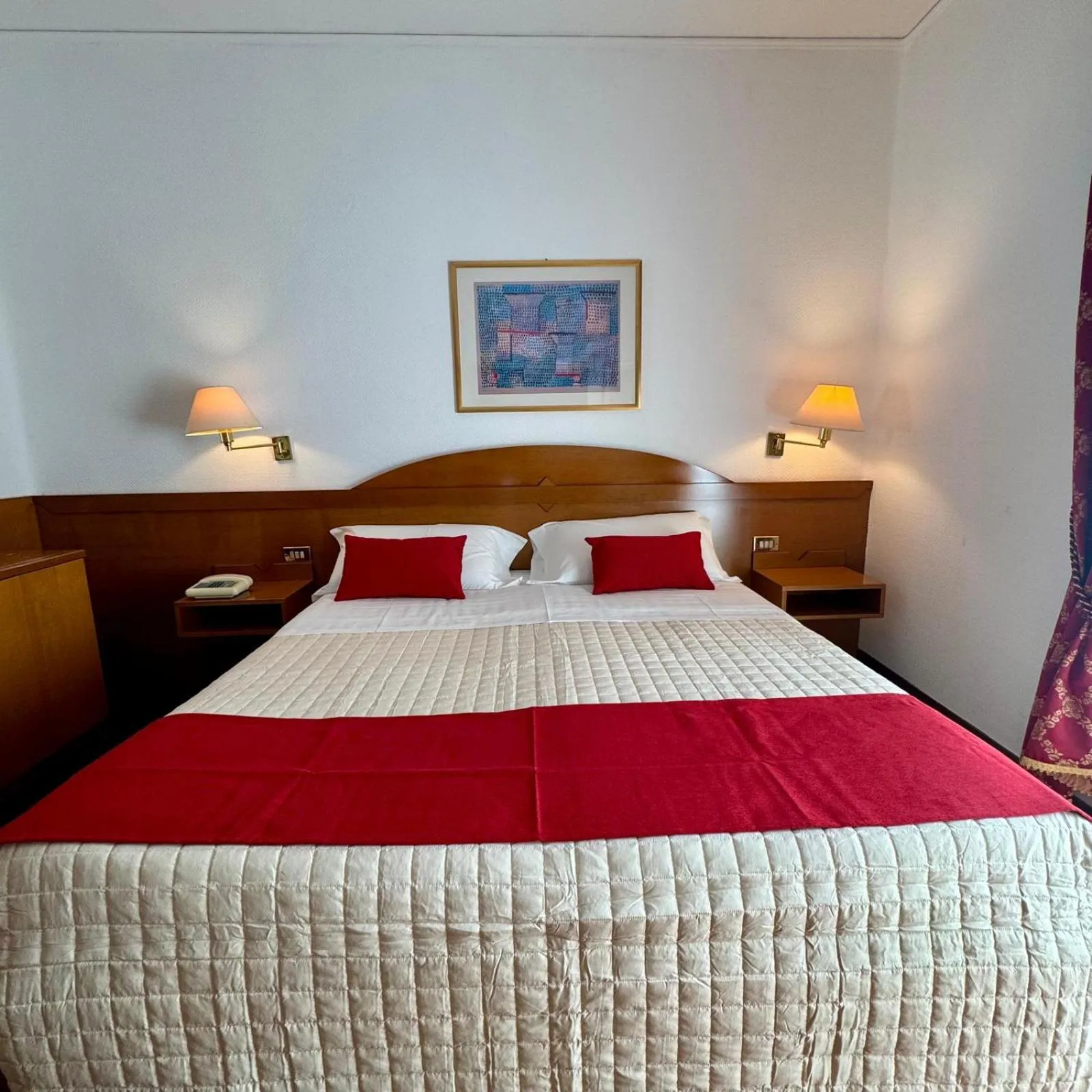 Bed in Hotel Arcadia