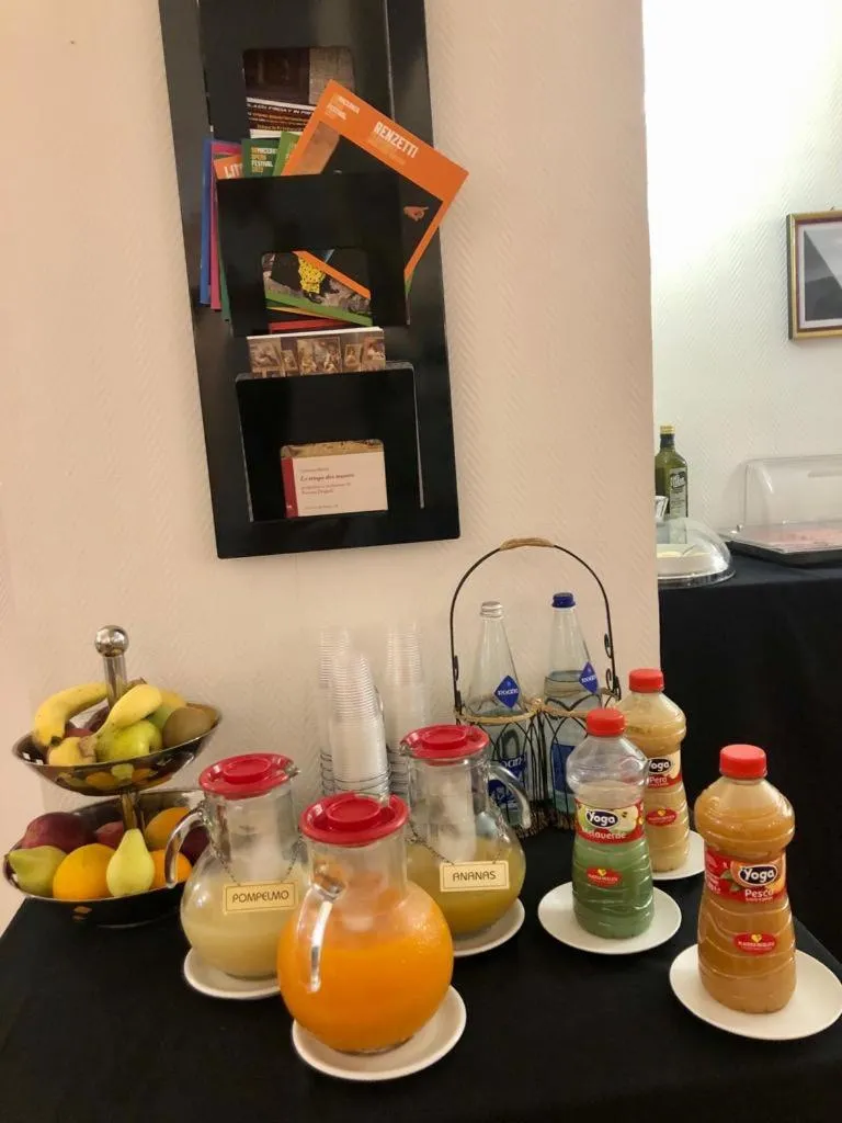 Continental breakfast in Hotel Arcadia