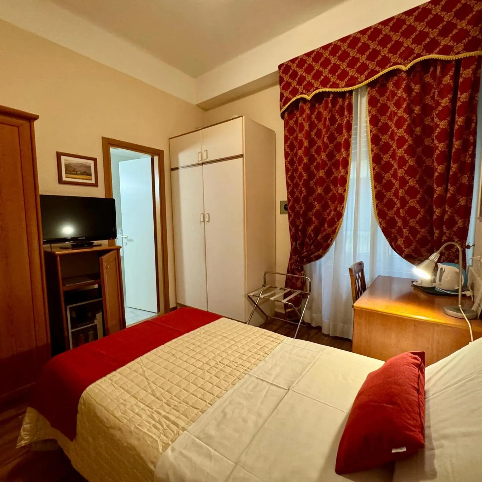 Bed in Hotel Arcadia