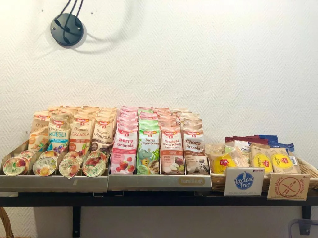 Continental breakfast in Hotel Arcadia