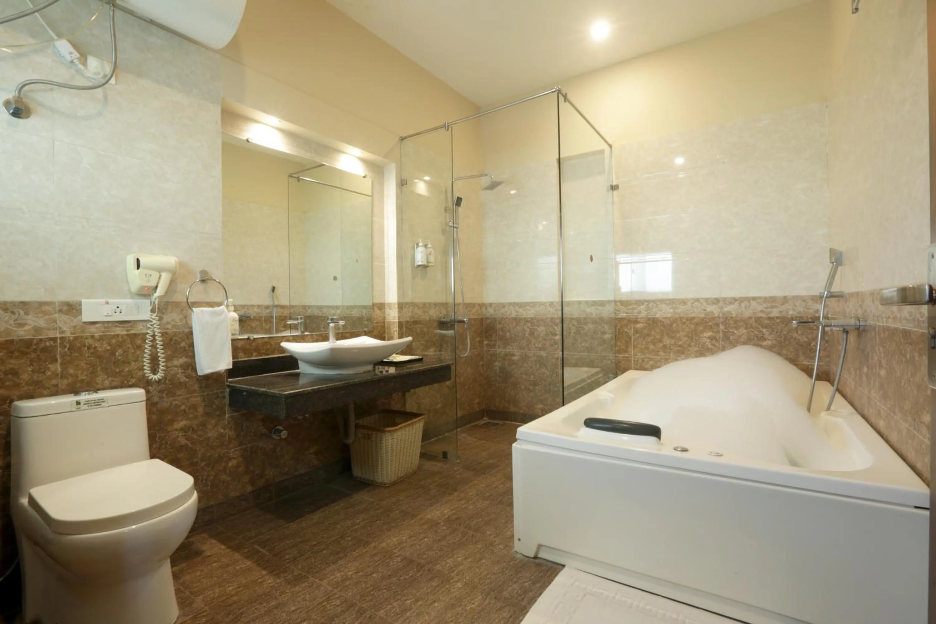 Toilet in Resort De Coracao - Corbett , Uttarakhand