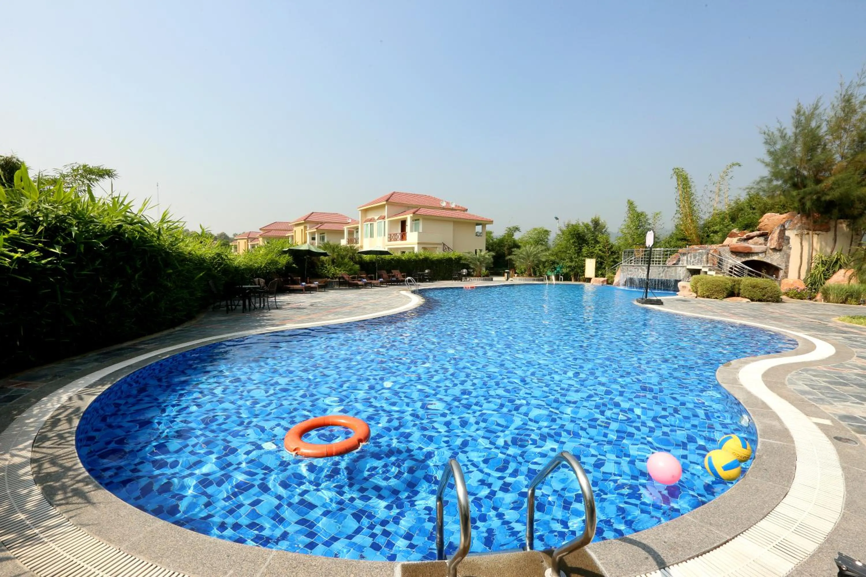  in Resort De Coracao - Corbett , Uttarakhand