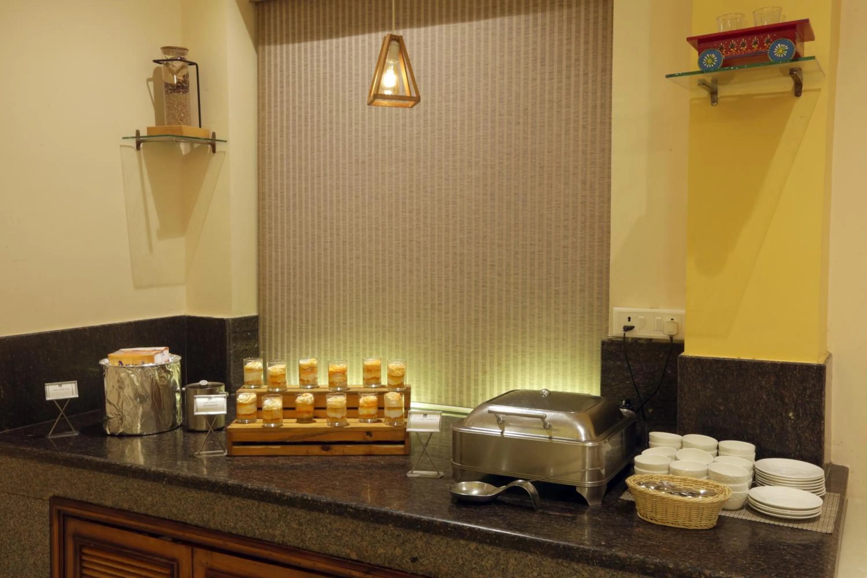 Restaurant/places to eat in Resort De Coracao - Corbett , Uttarakhand