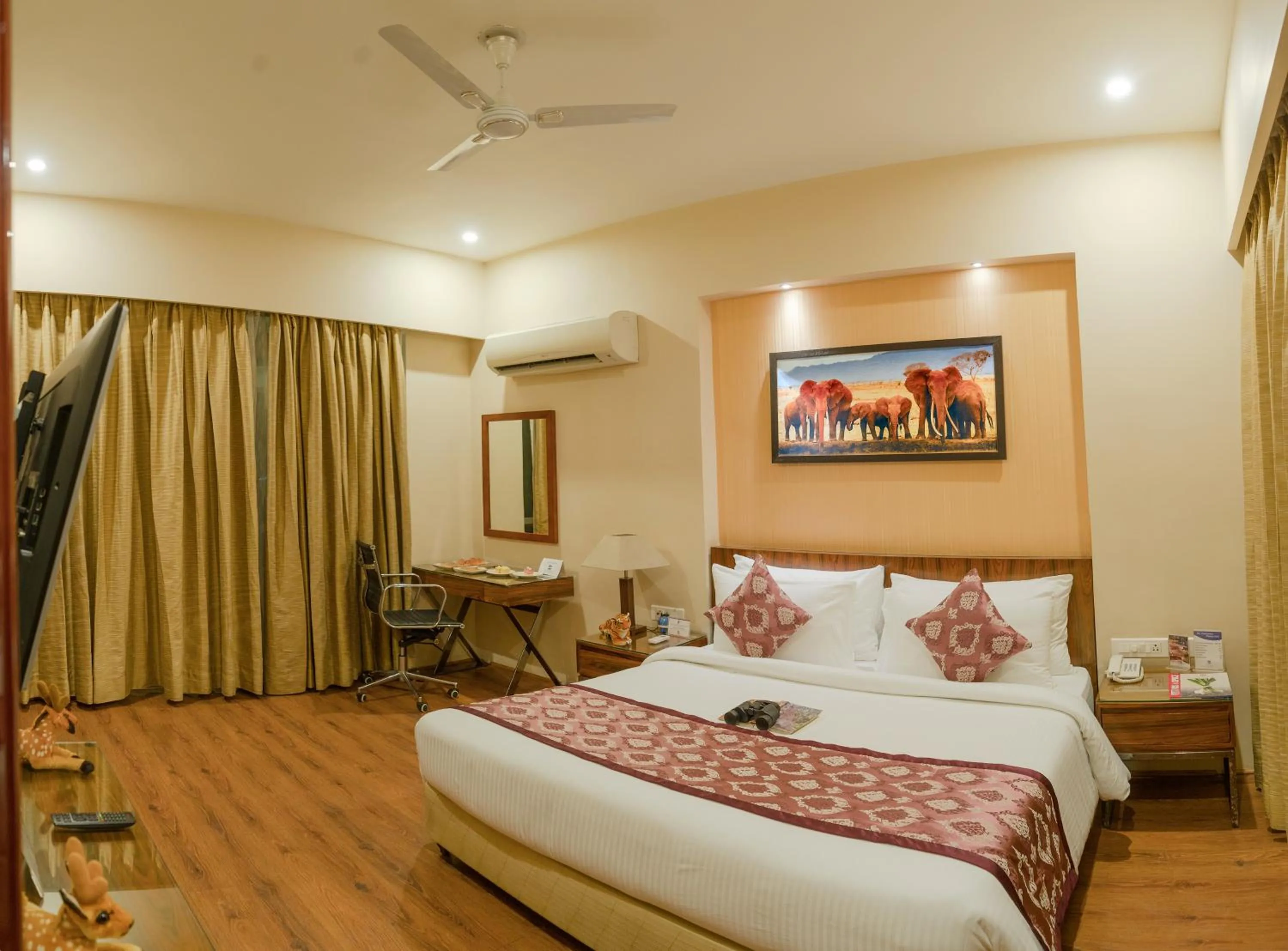 Photo of the whole room, Bed in Resort De Coracao - Corbett , Uttarakhand