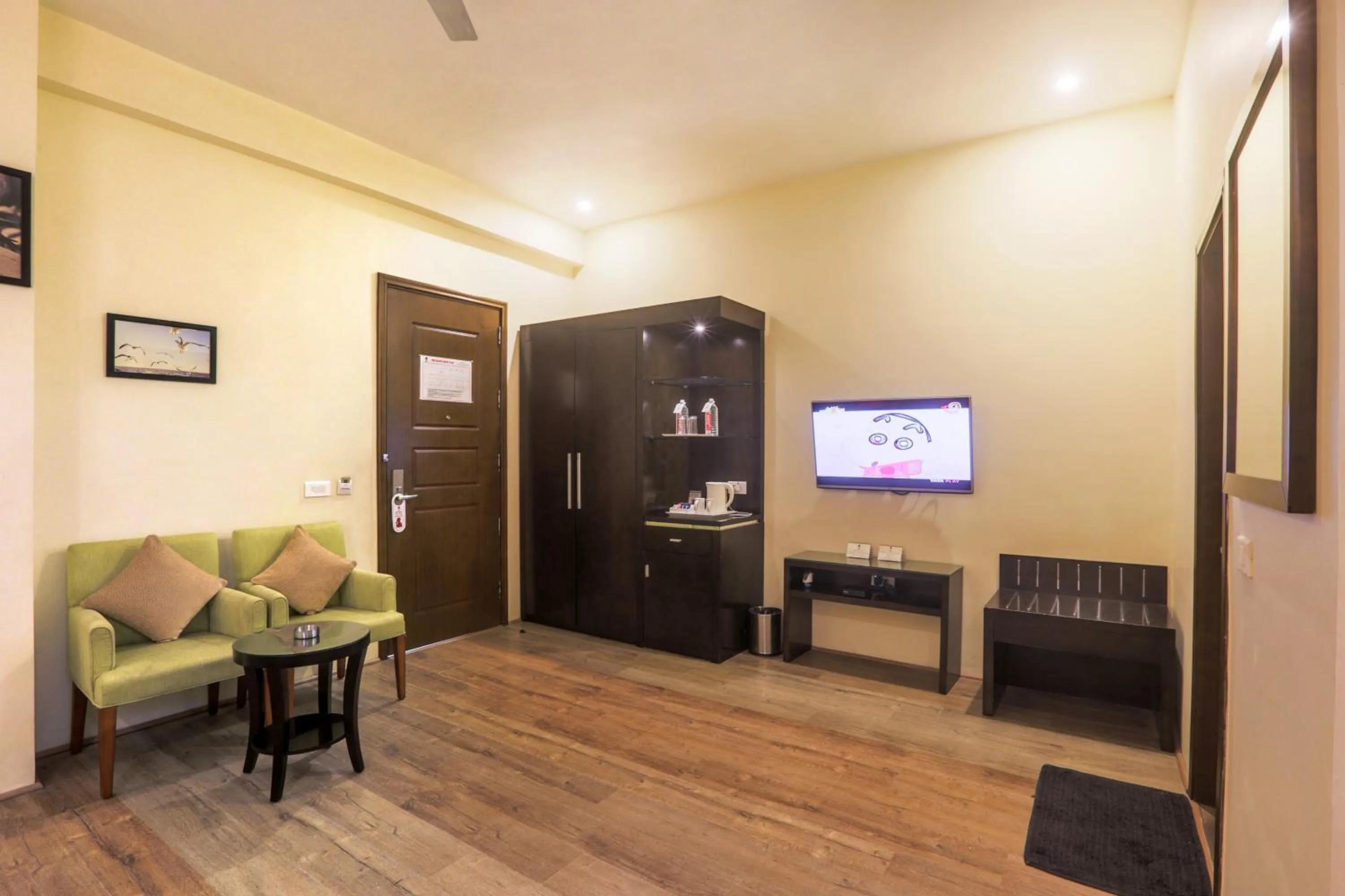 TV and multimedia in Resort De Coracao - Corbett , Uttarakhand