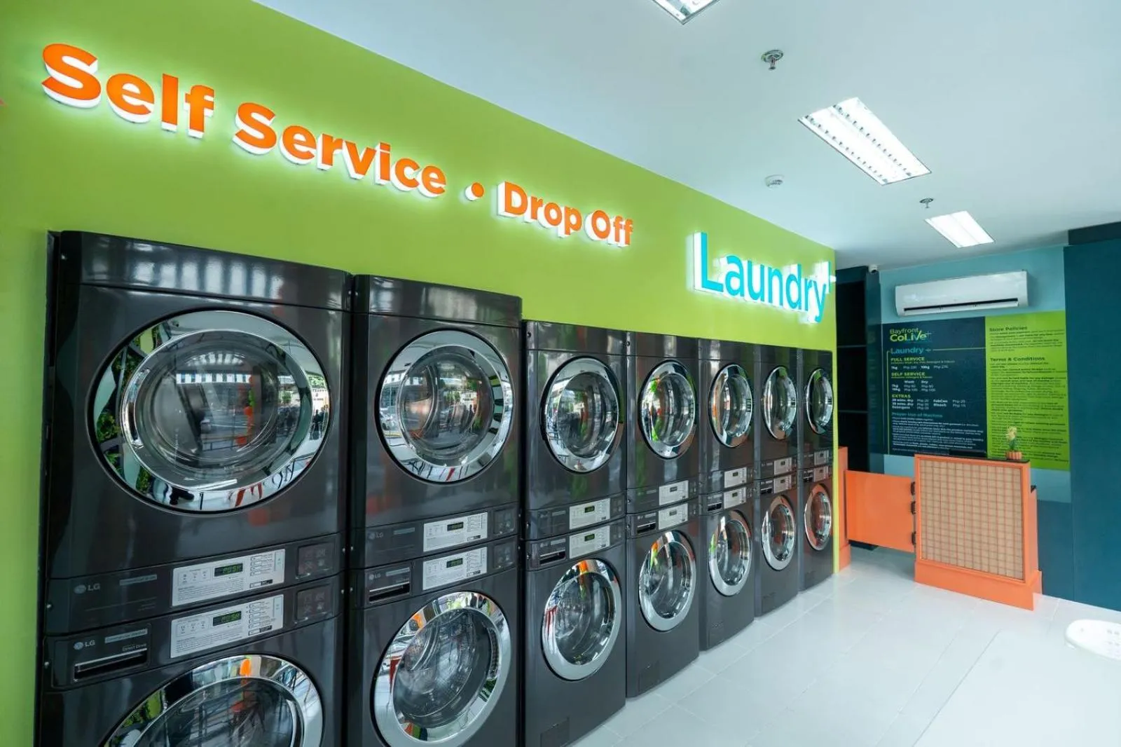 laundry in Bayfront CoLive