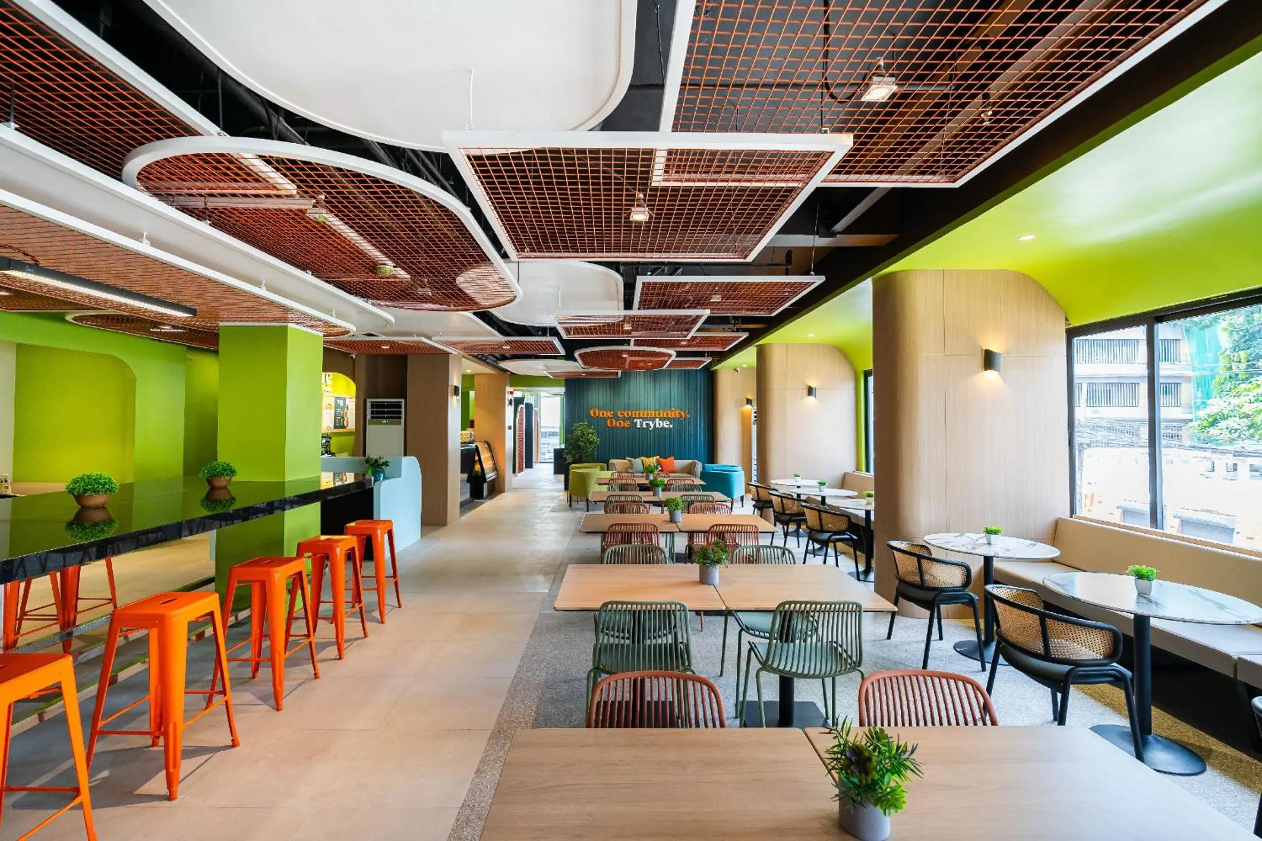 Restaurant/places to eat in Bayfront CoLive