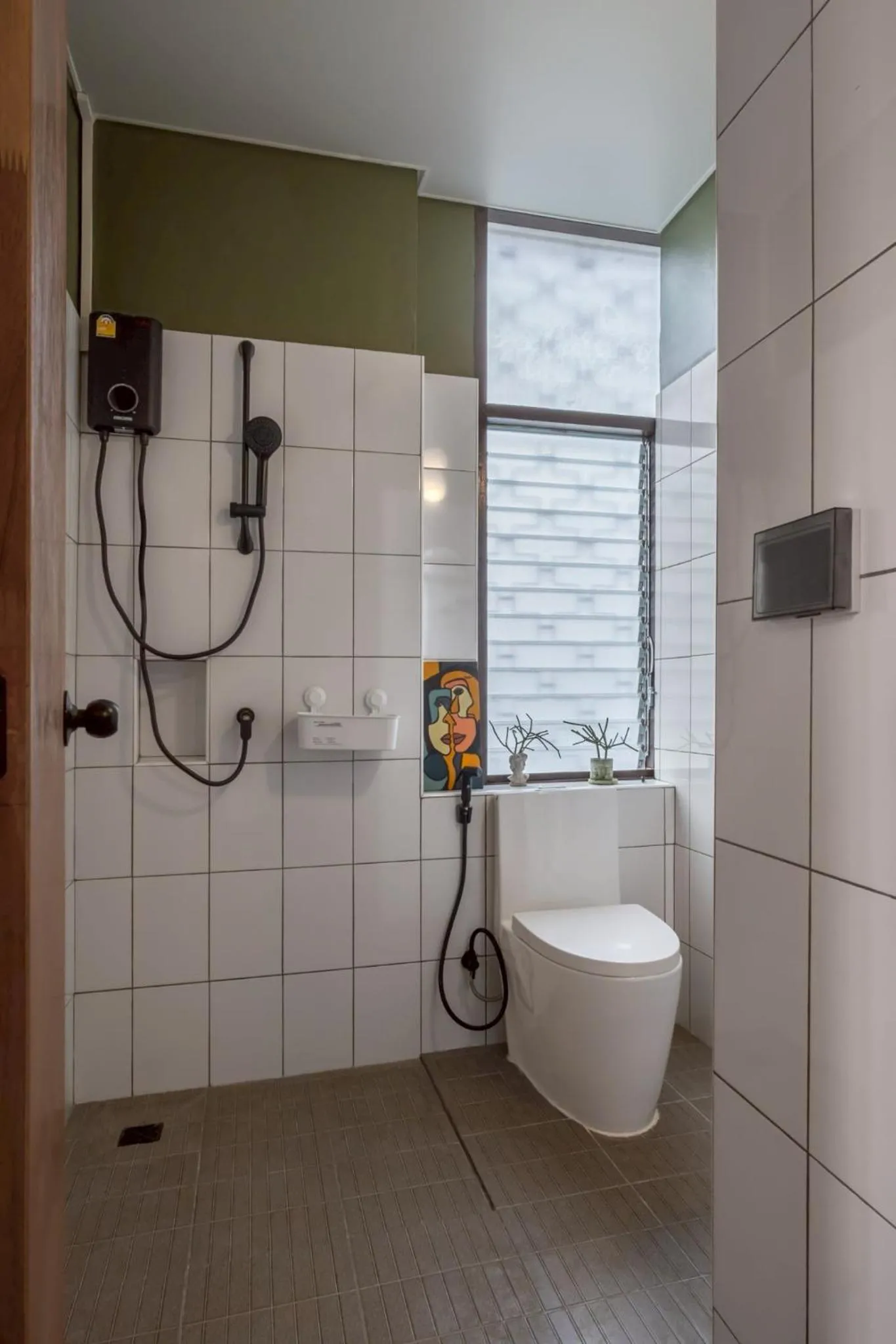 Shower in MornSamyan