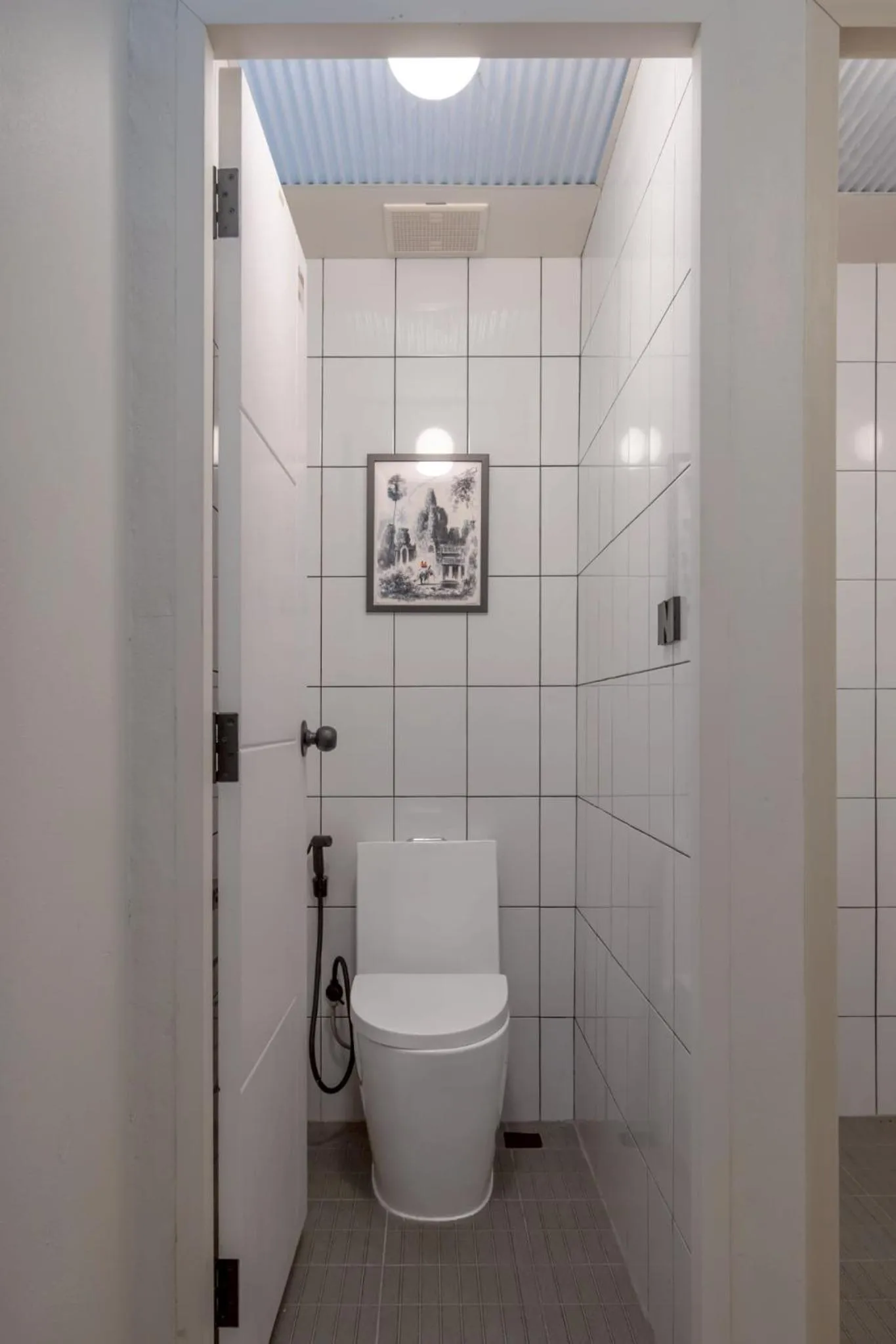 Toilet in MornSamyan