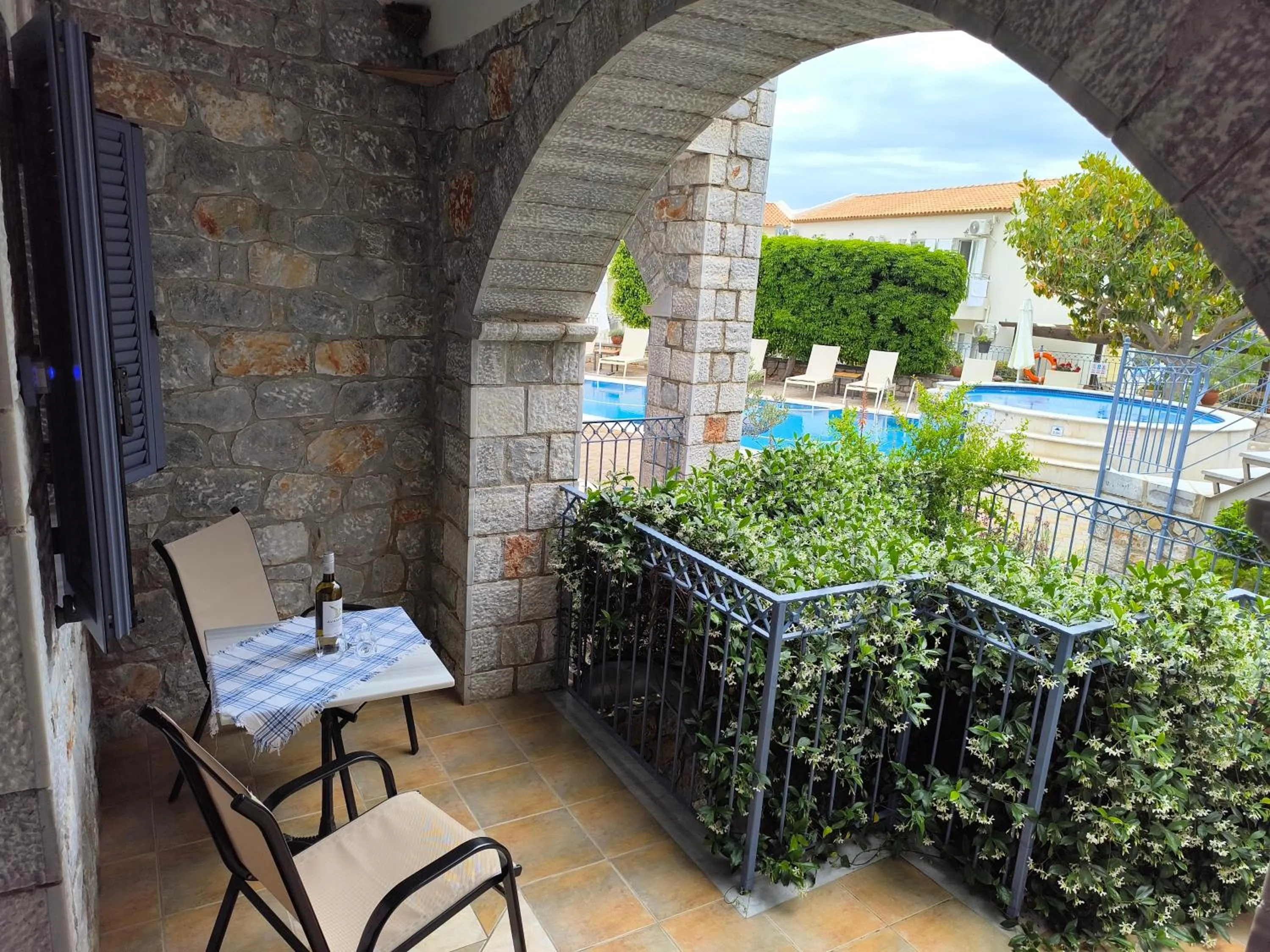 Taletos Apartments