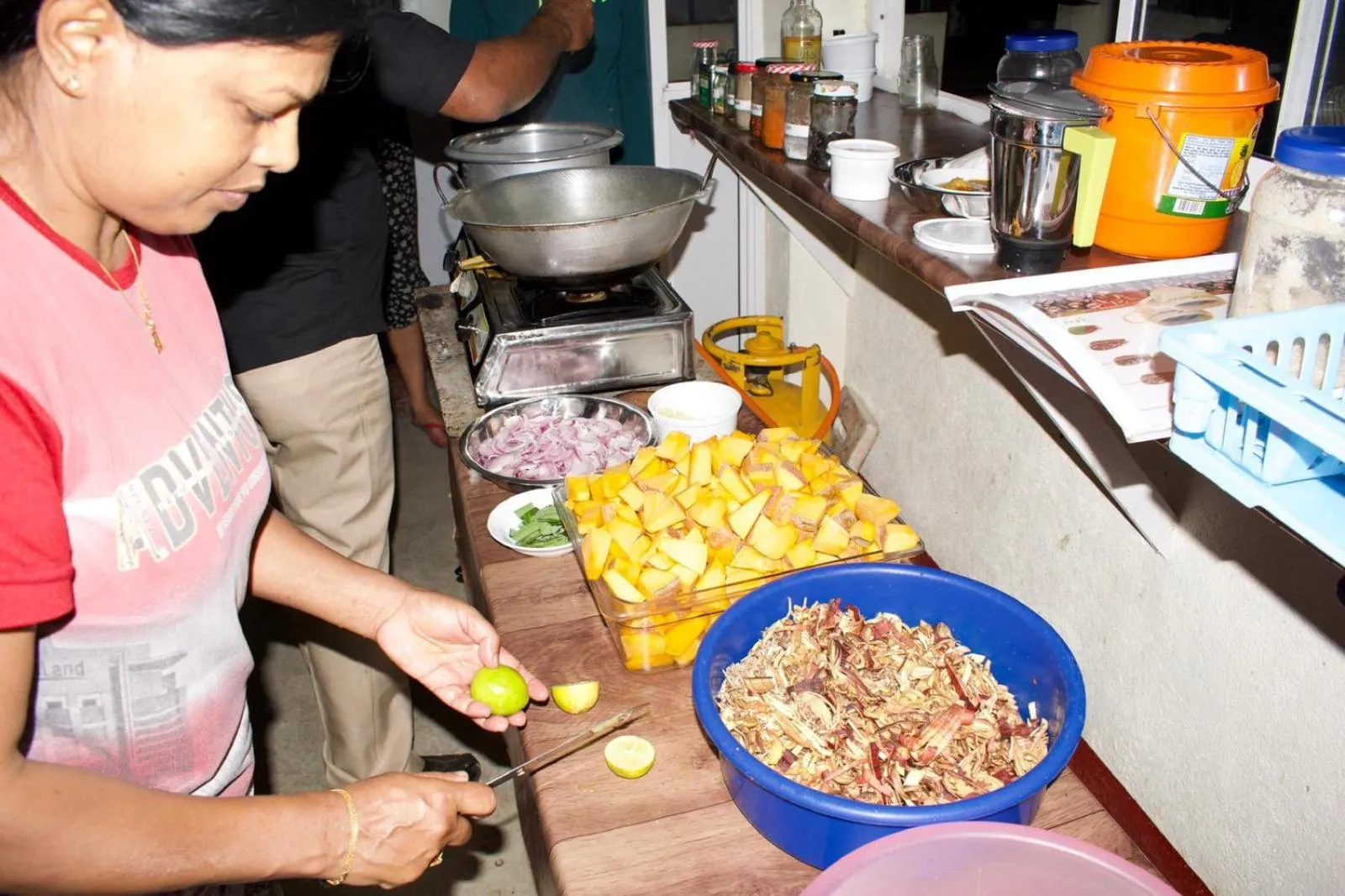 Food and drinks in Kandy Backpackers Hostel