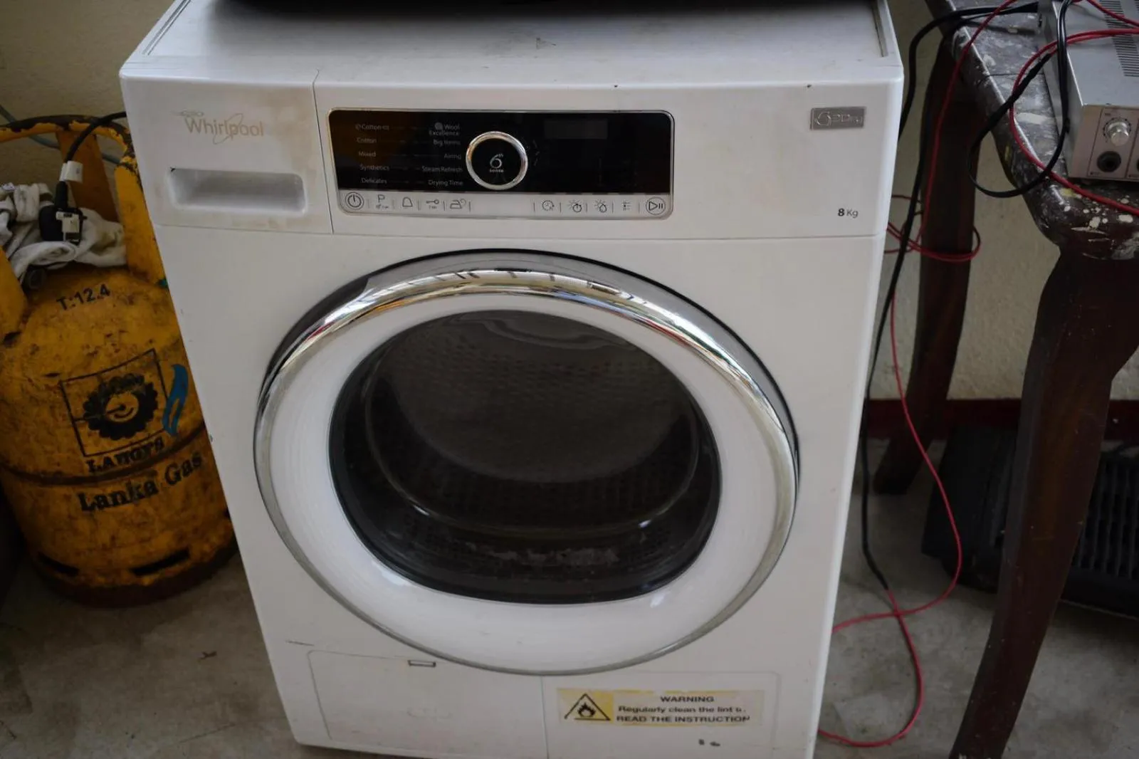 washing machine in Kandy Backpackers Hostel