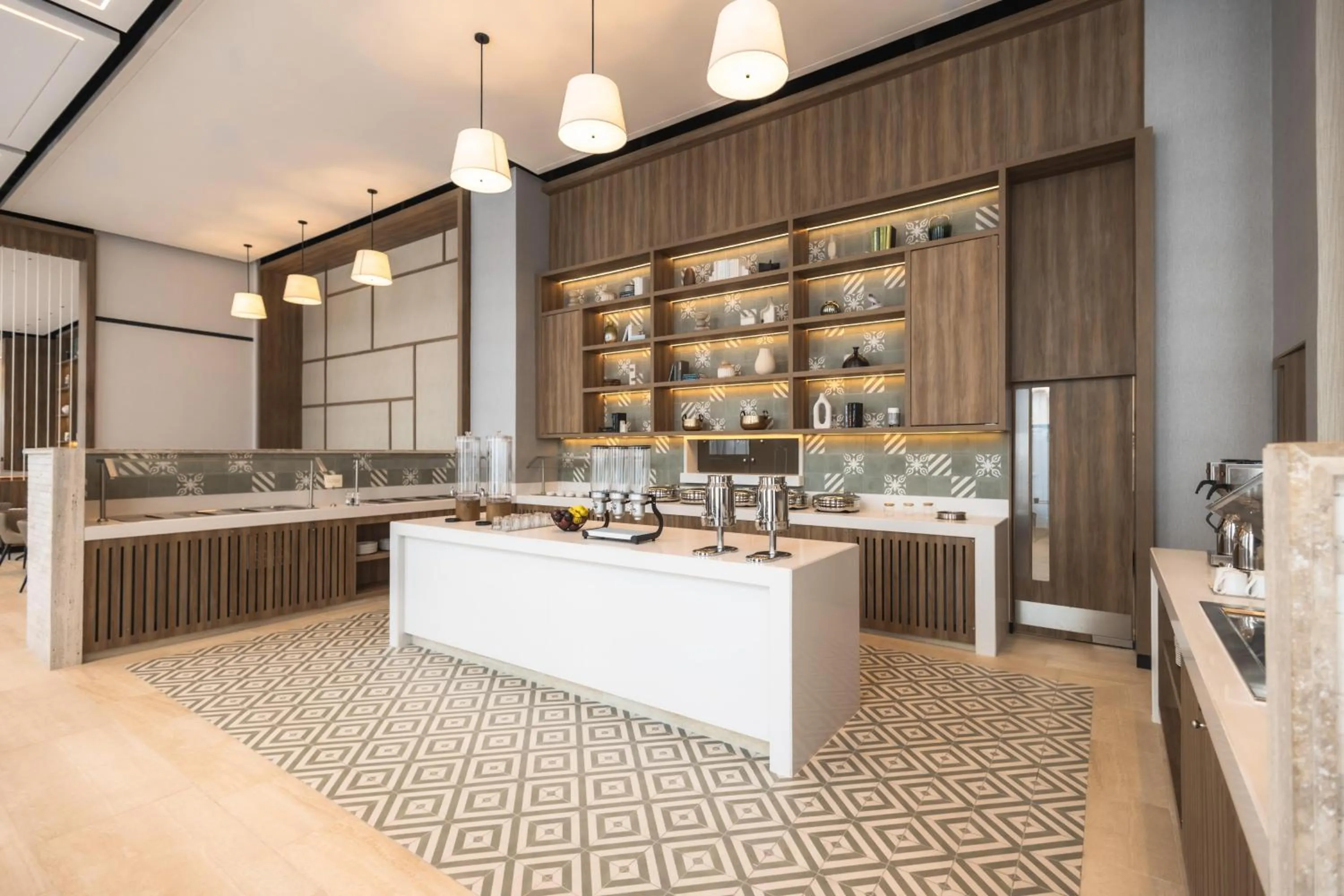 Restaurant/places to eat in Hyatt Place Cancun Airport