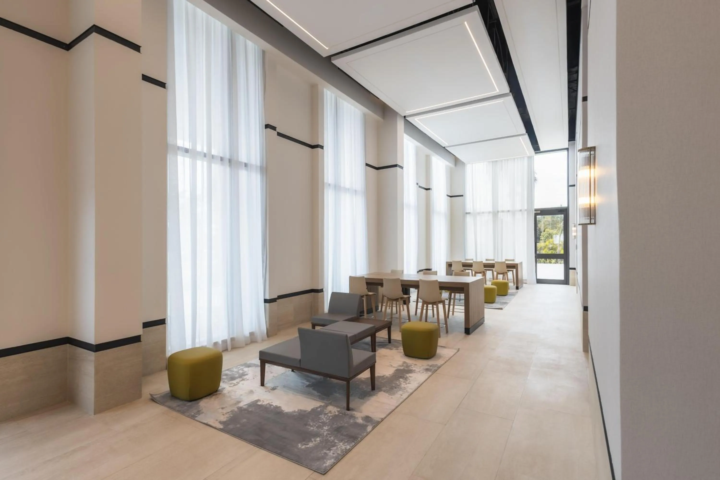 Lobby or reception in Hyatt Place Cancun Airport