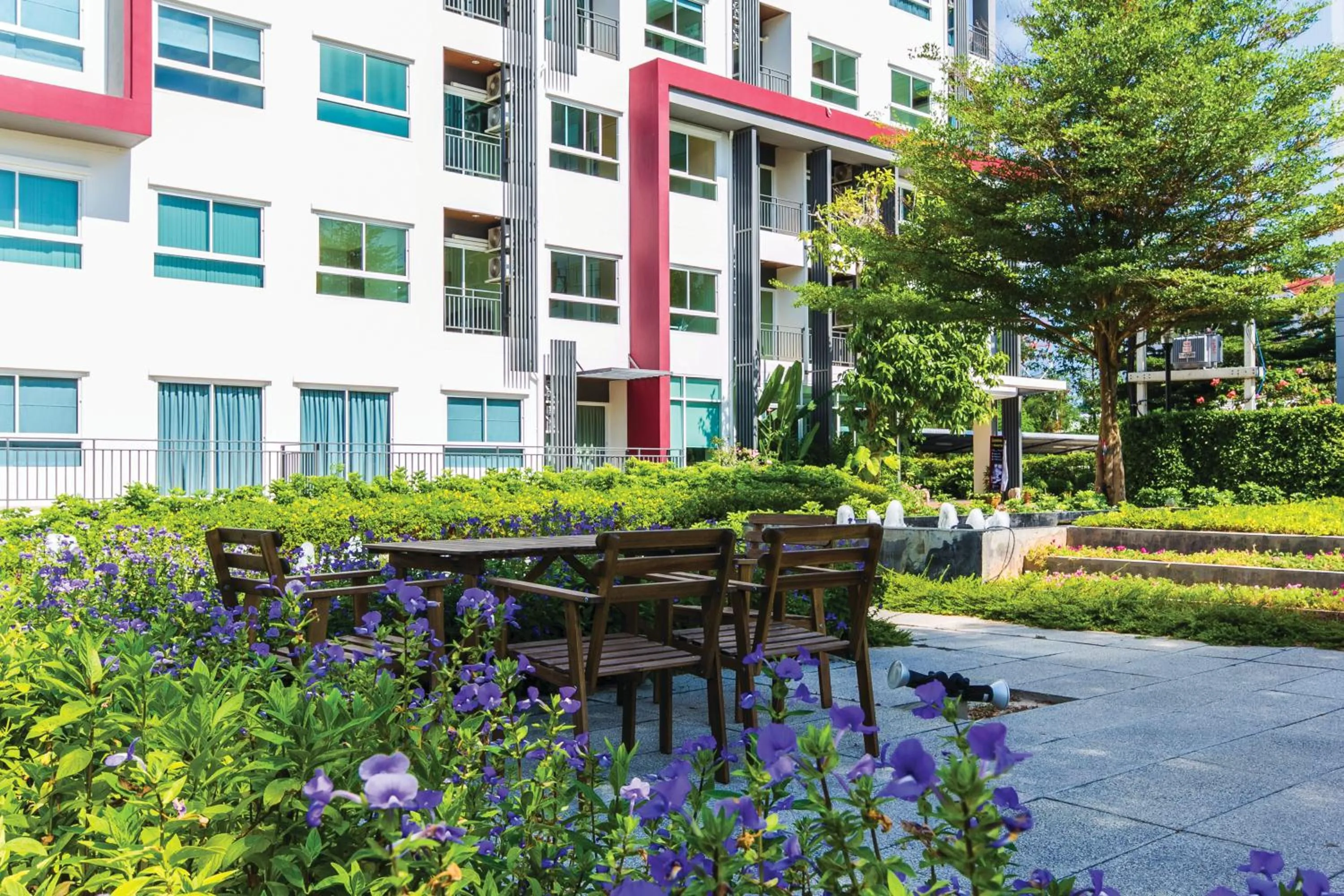 Patio in Banyan Residence