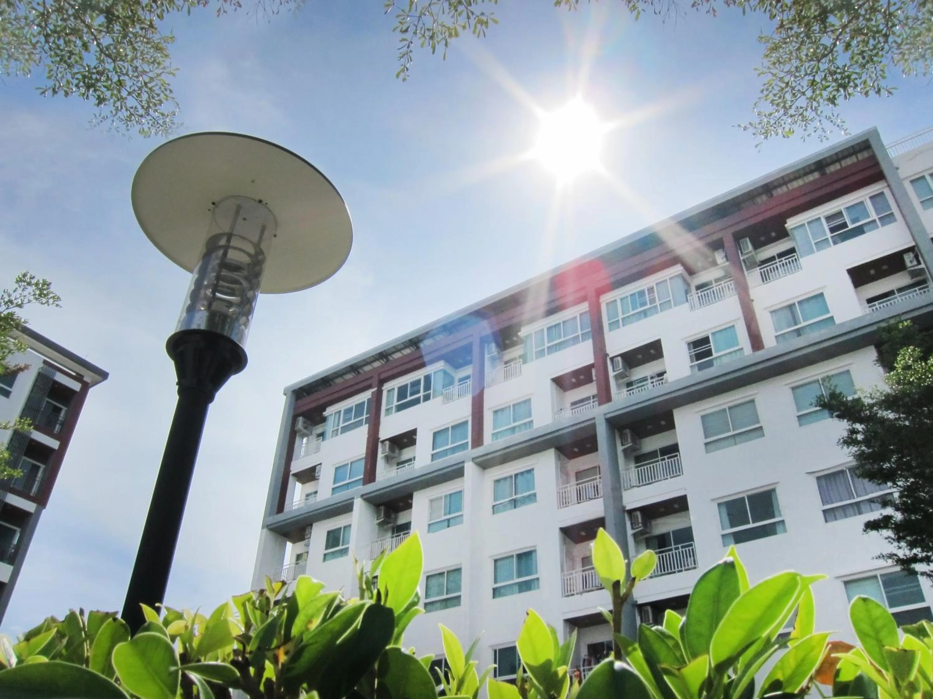 Facade/entrance in Banyan Residence