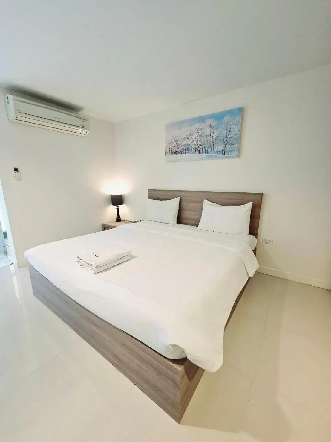 Bed in Similan Mansion Bed in Similan Mansion