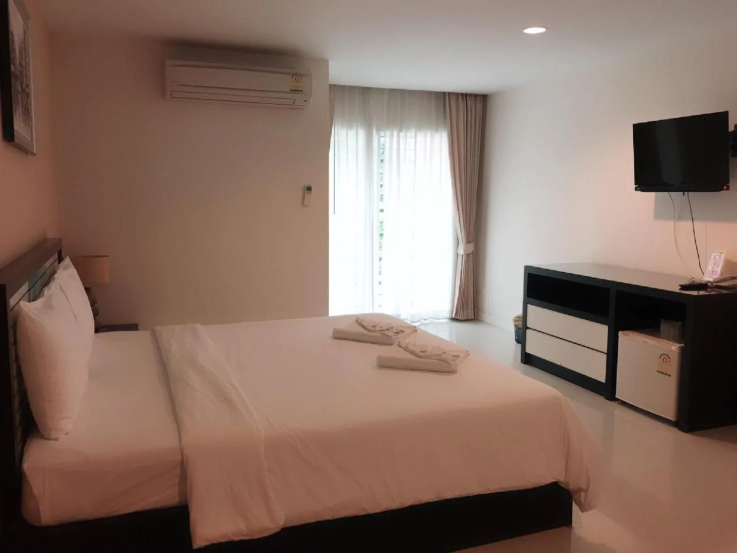 Bed in Similan Mansion