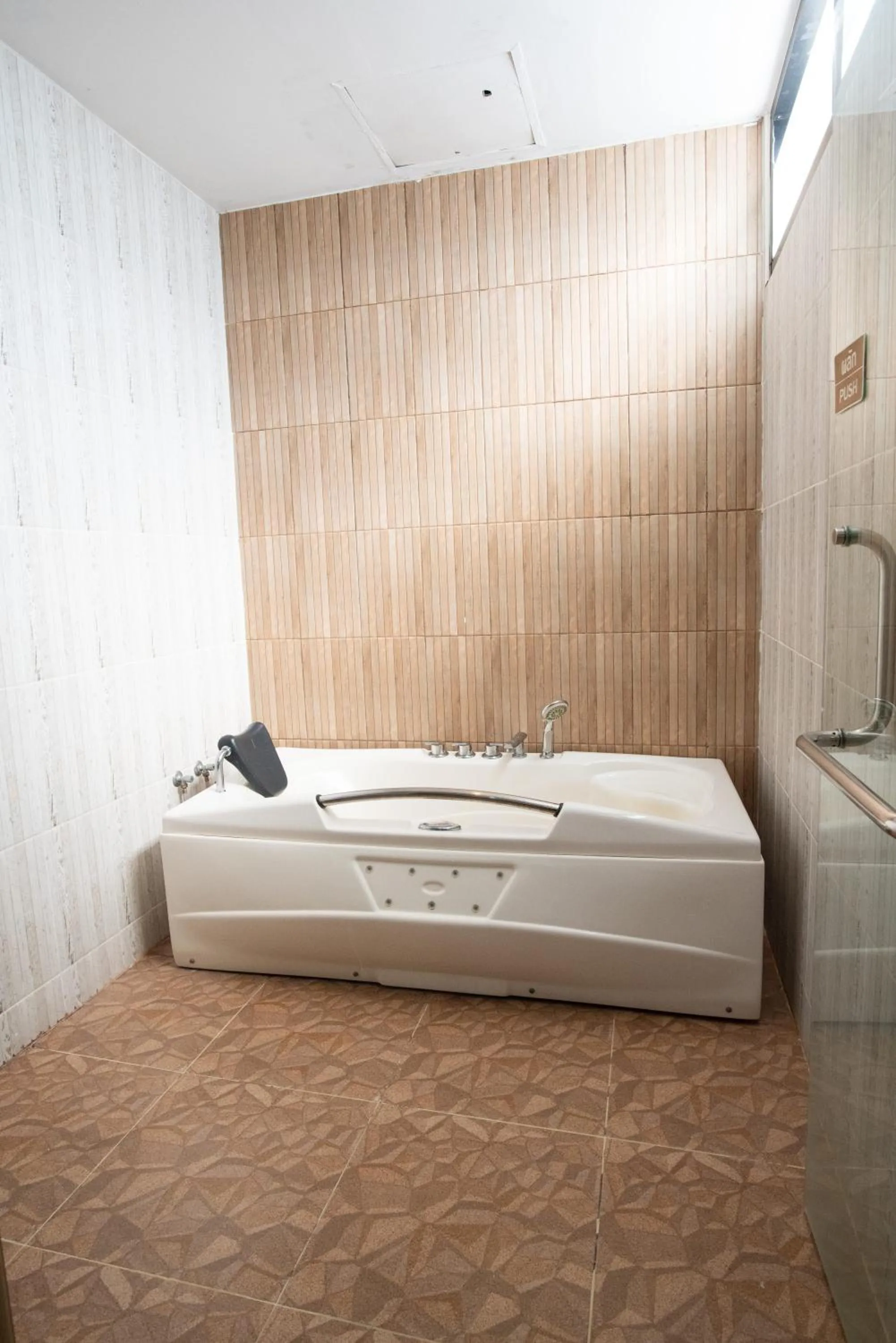 Bed in The Proud Hotel