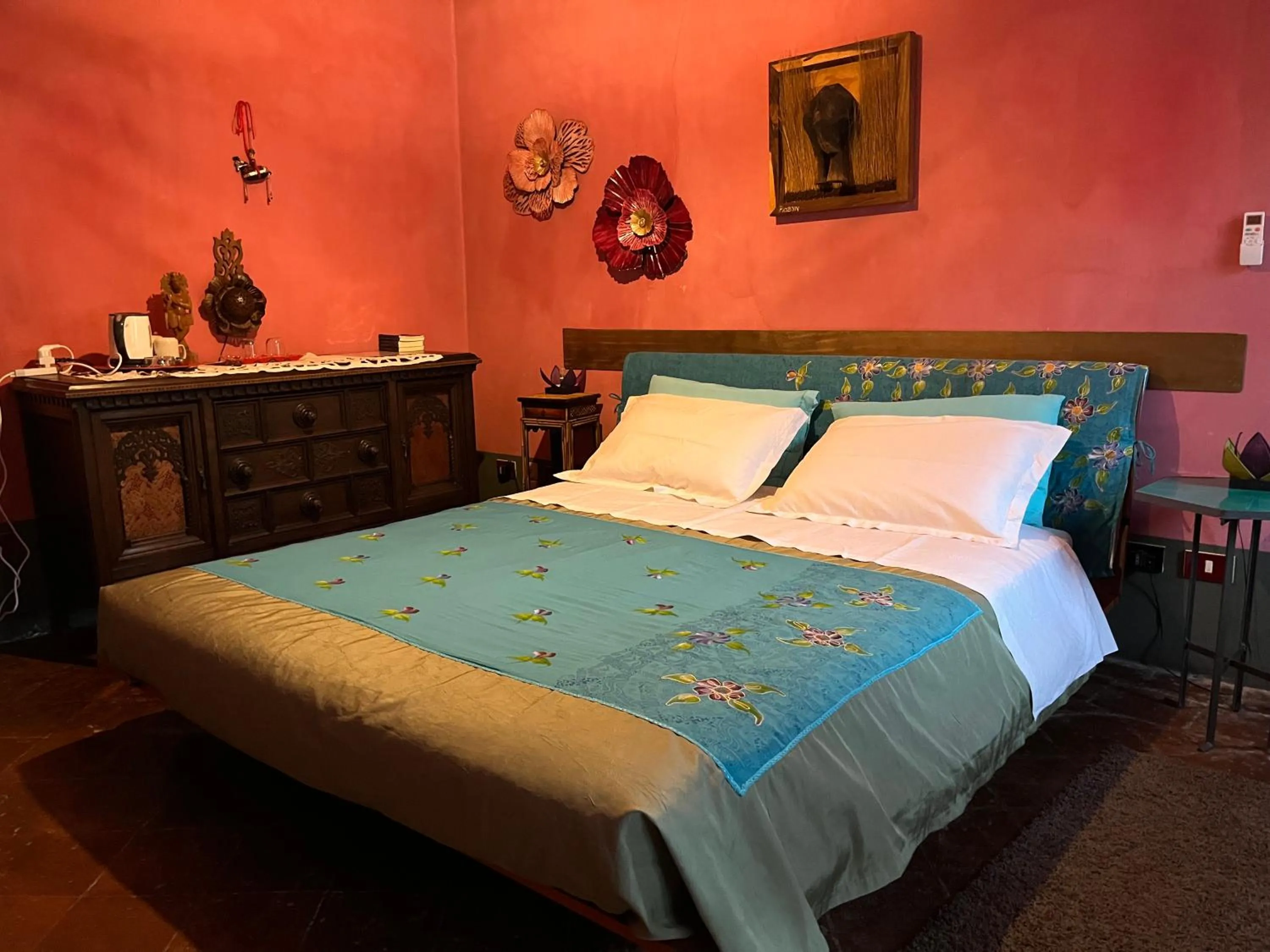 Bed in Lunafragola Atelier B&B